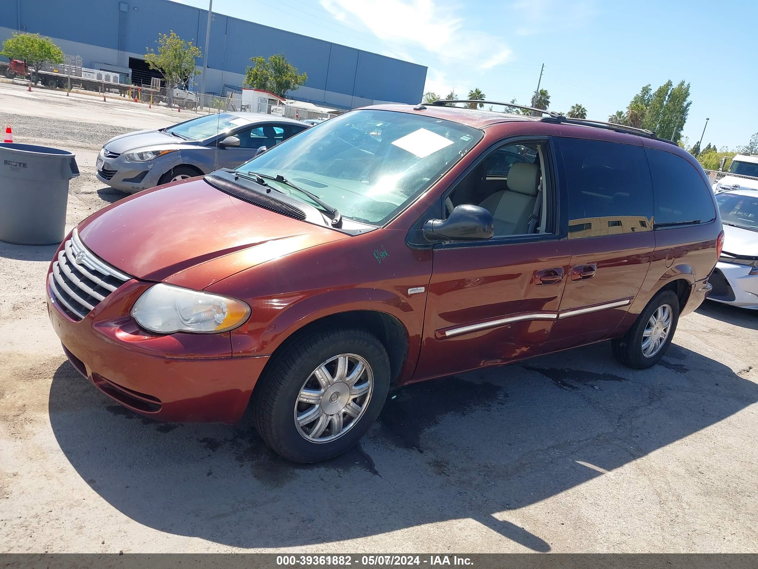 2A4GP54L97R172498 2007 Chrysler Town & Country Touring