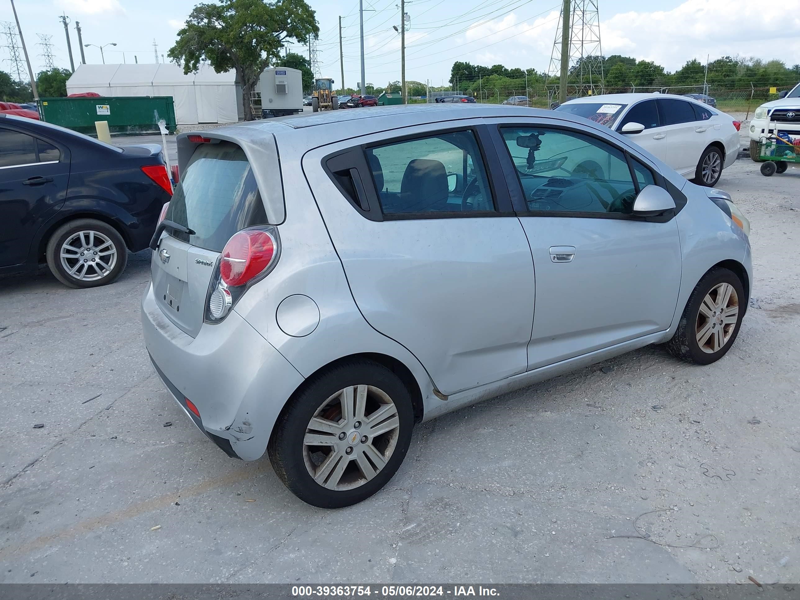 2014 Chevrolet Spark Ls Auto vin: KL8CB6S91EC469022