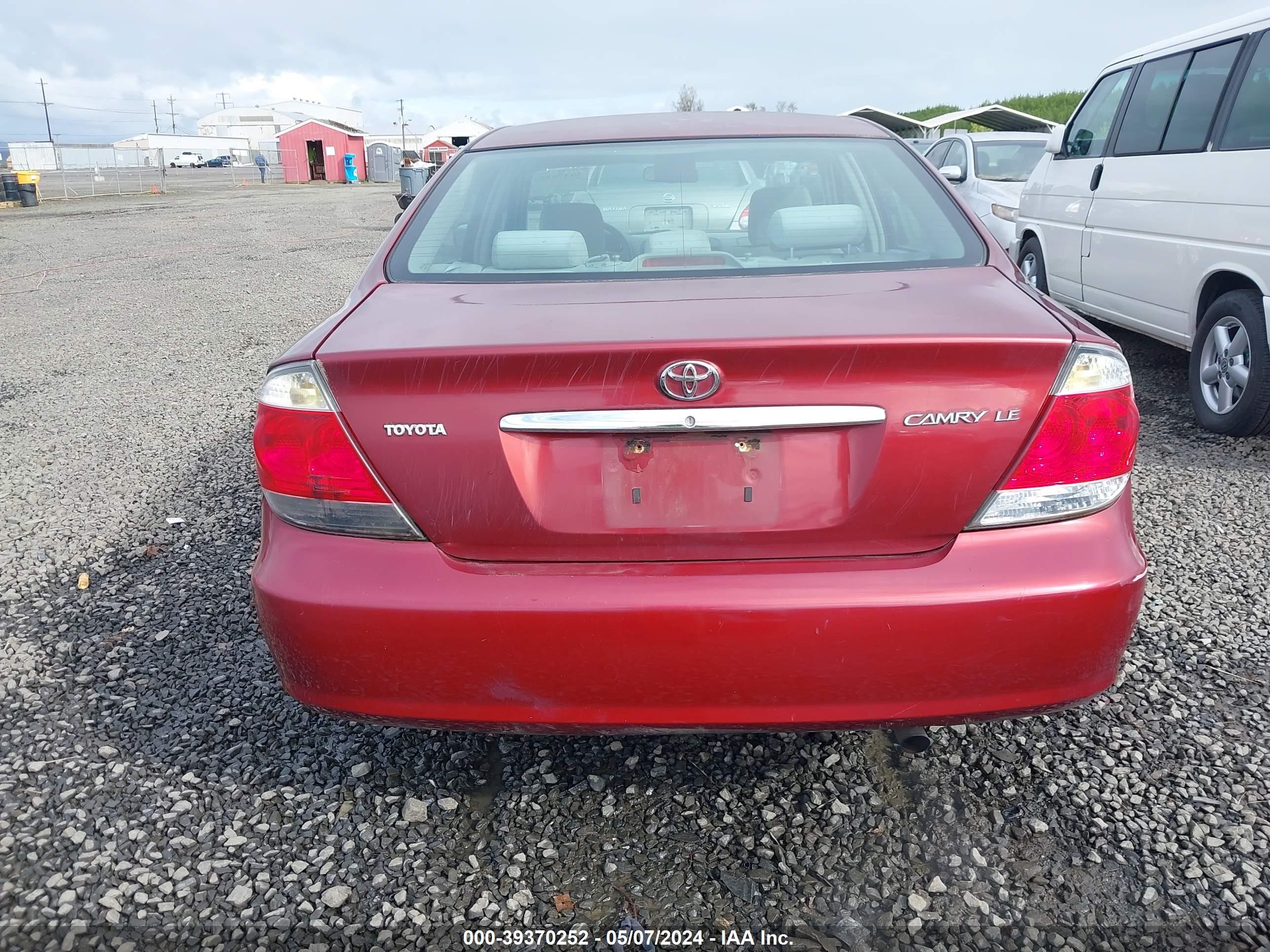 4T1BE30K55U411743 2005 Toyota Camry Le