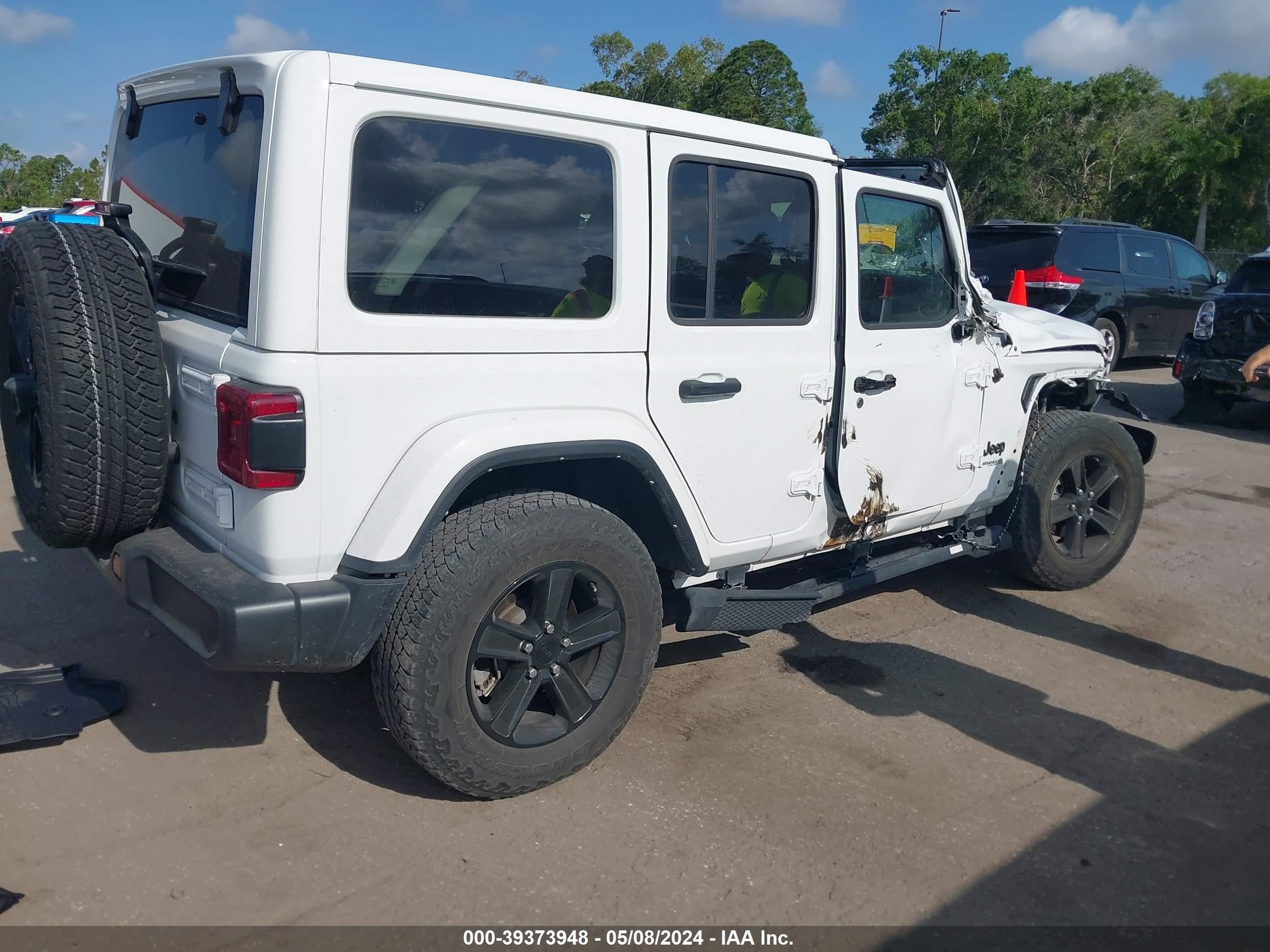 2021 Jeep Wrangler Unlimited Sahara Altitude 4X4 vin: 1C4HJXEG3MW649468