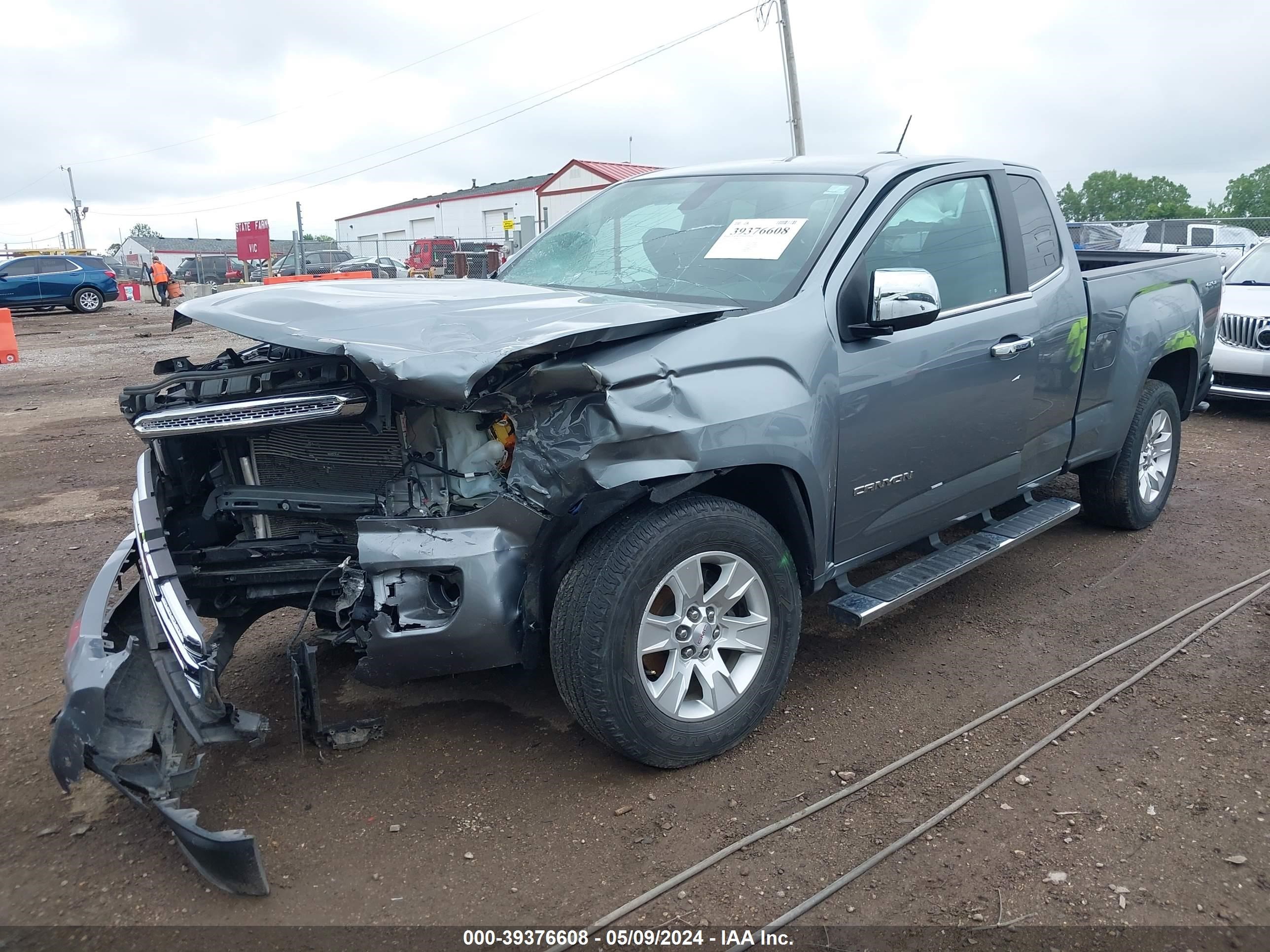 2018 GMC Canyon Sle vin: 1GTH6CEN5J1227509