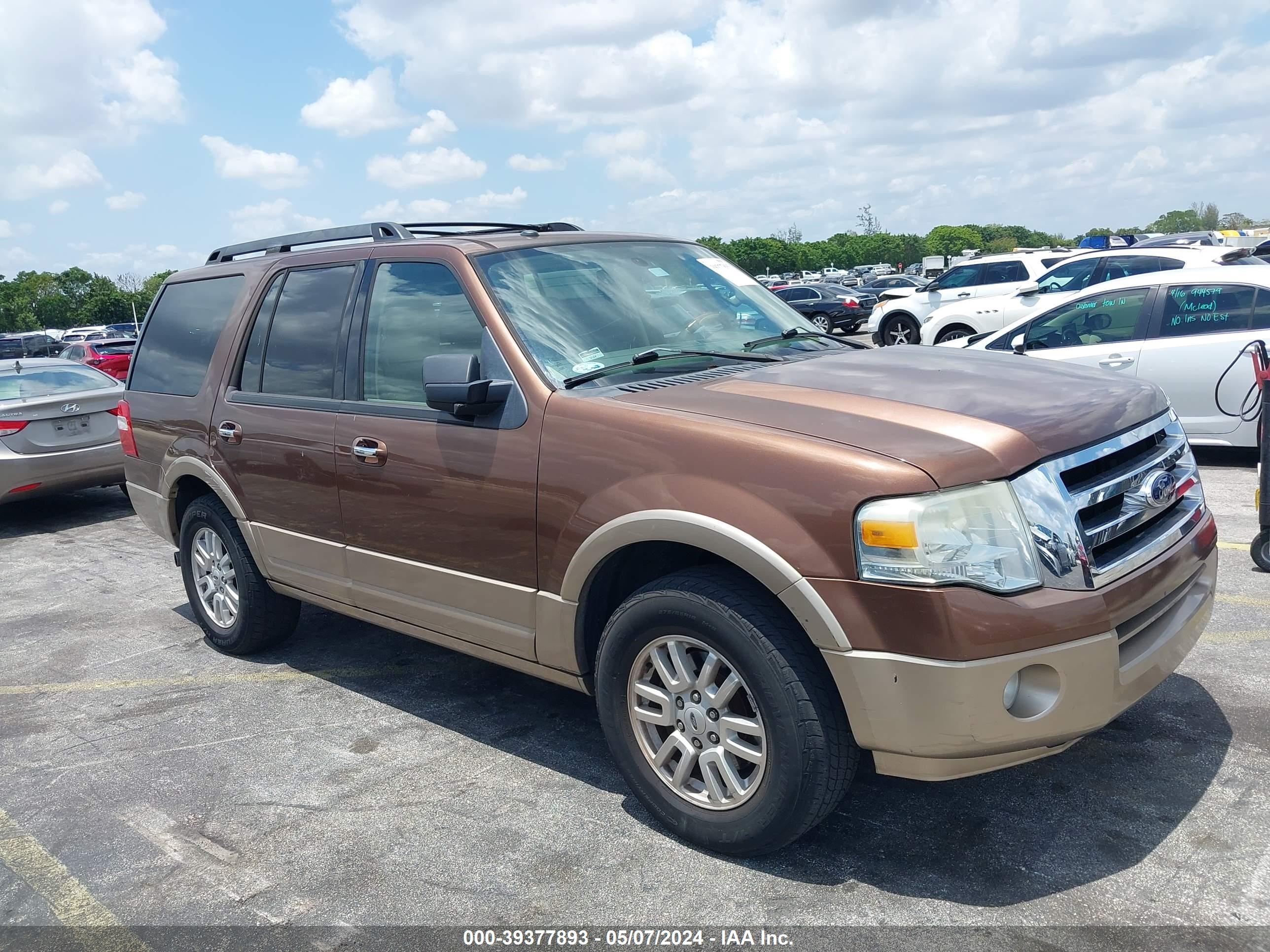 2012 Ford Expedition Xlt vin: 1FMJU1H59CEF63906