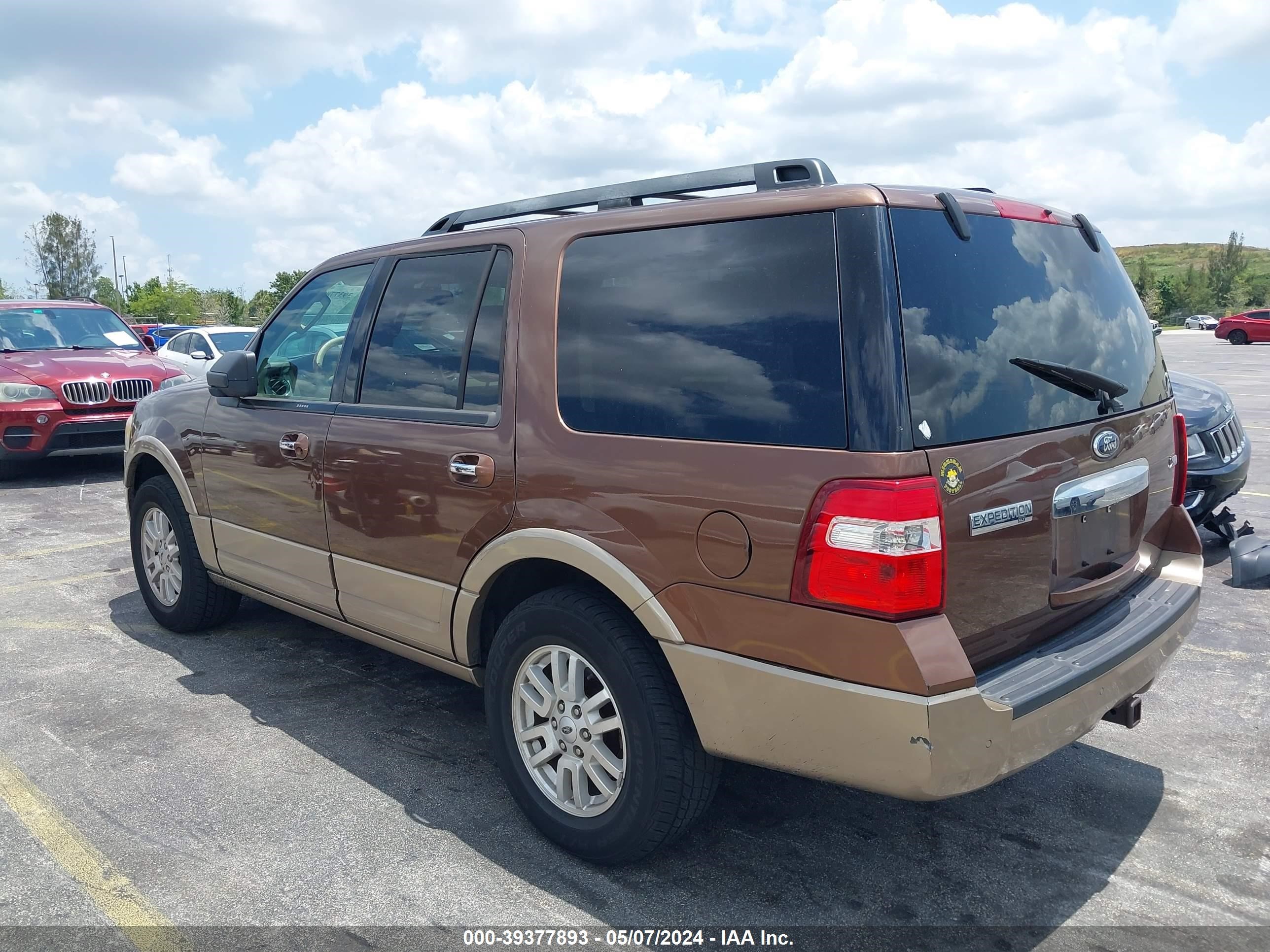 2012 Ford Expedition Xlt vin: 1FMJU1H59CEF63906