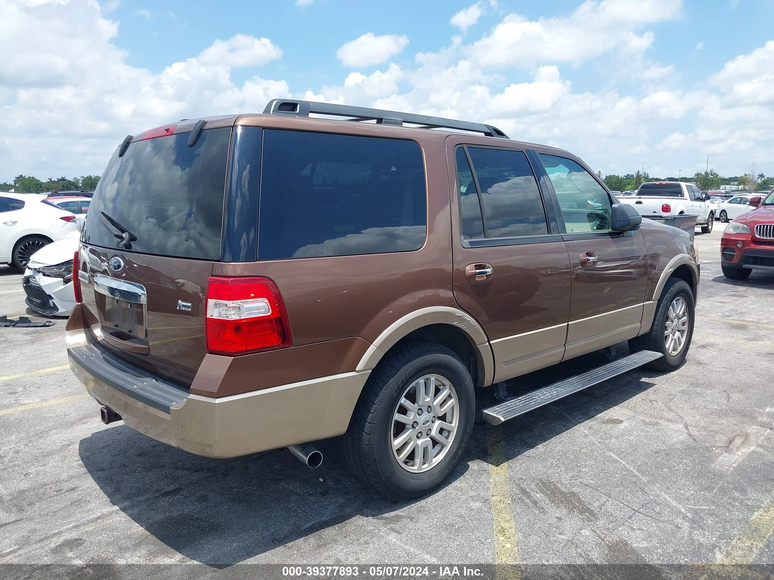 2012 Ford Expedition Xlt vin: 1FMJU1H59CEF63906