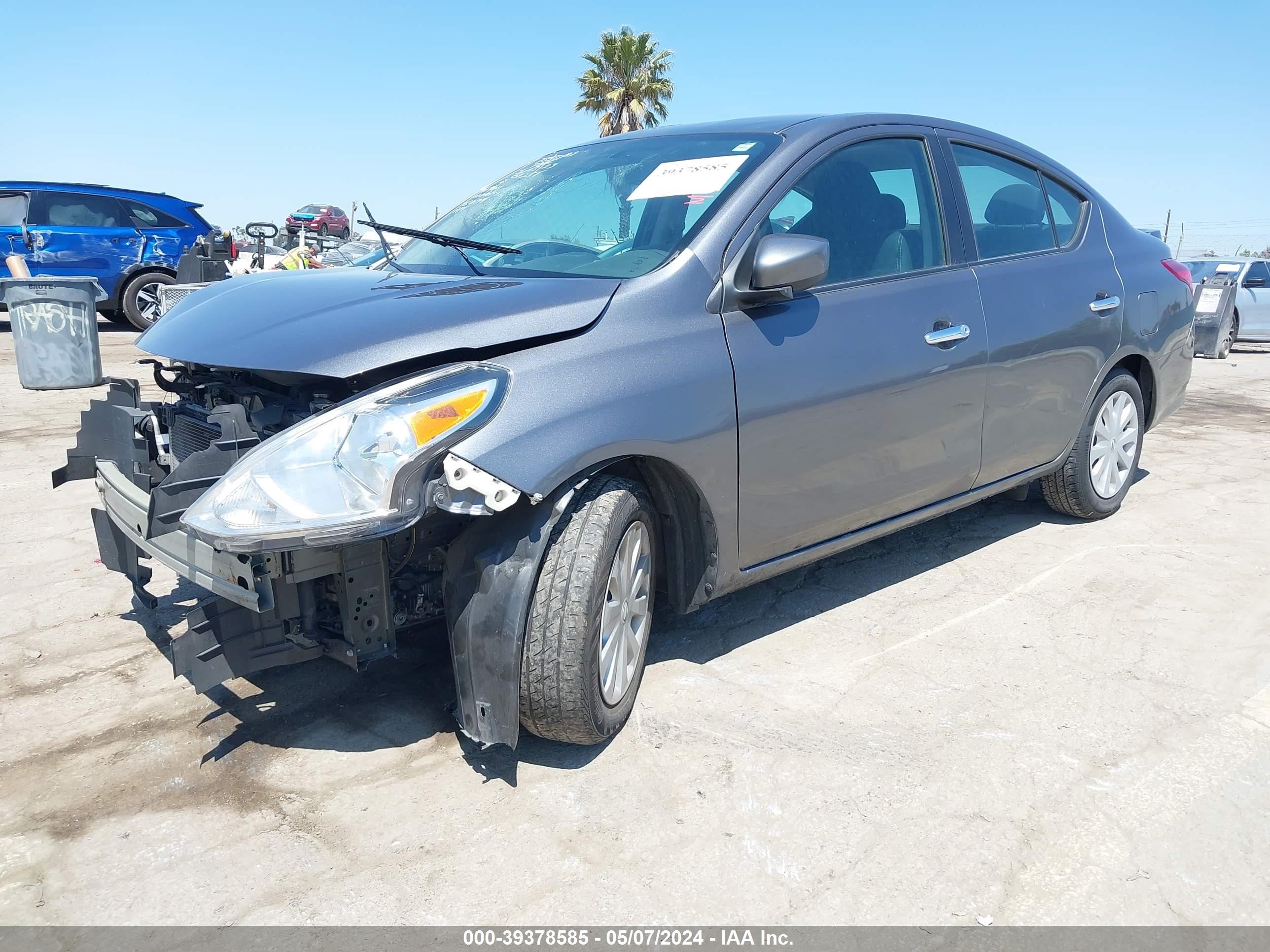 2018 Nissan Versa 1.6 Sv vin: 3N1CN7AP9JL880061