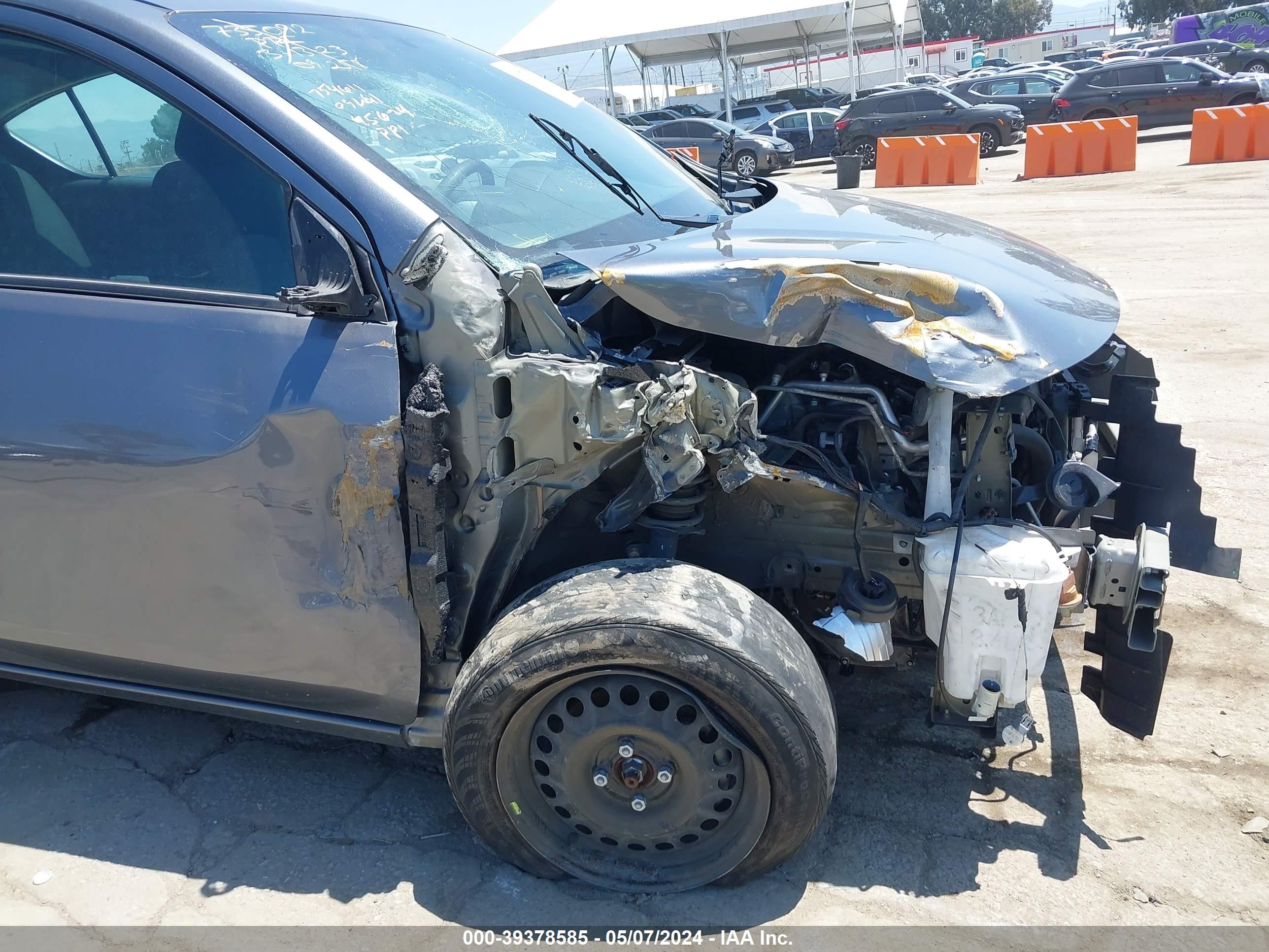 2018 Nissan Versa 1.6 Sv vin: 3N1CN7AP9JL880061