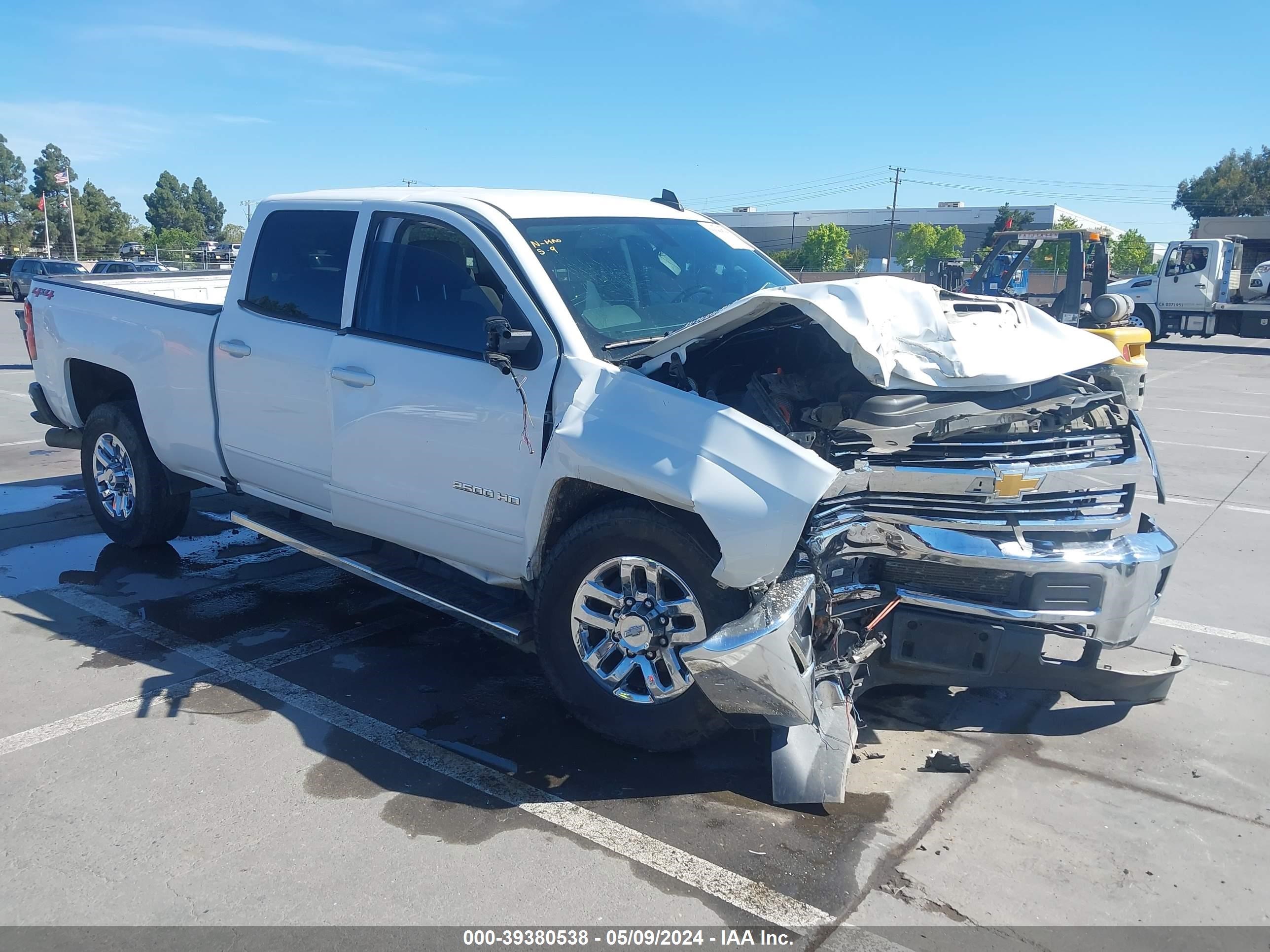 2018 Chevrolet Silverado 2500Hd Lt vin: 1GC1KVEY4JF141940