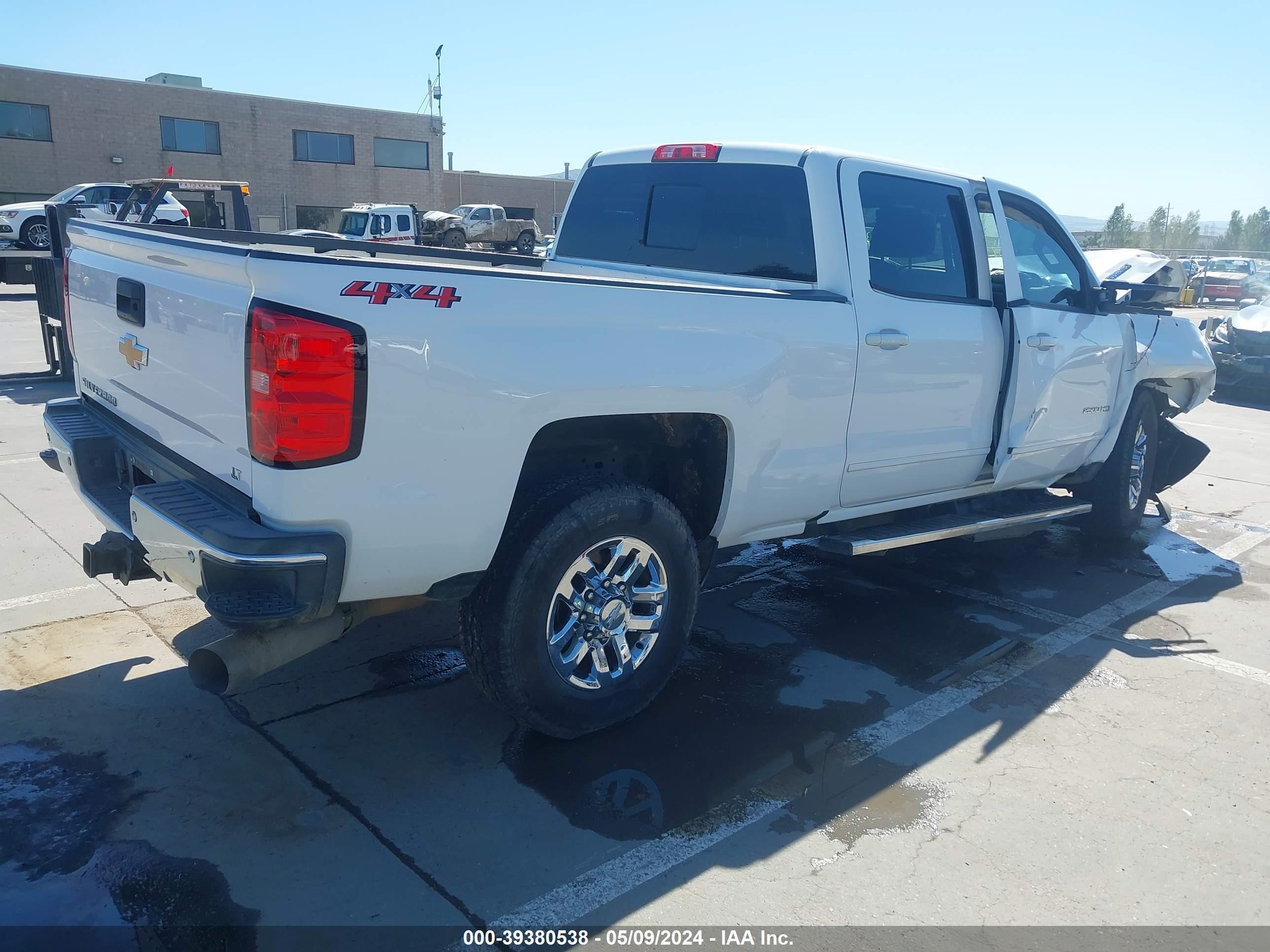 2018 Chevrolet Silverado 2500Hd Lt vin: 1GC1KVEY4JF141940