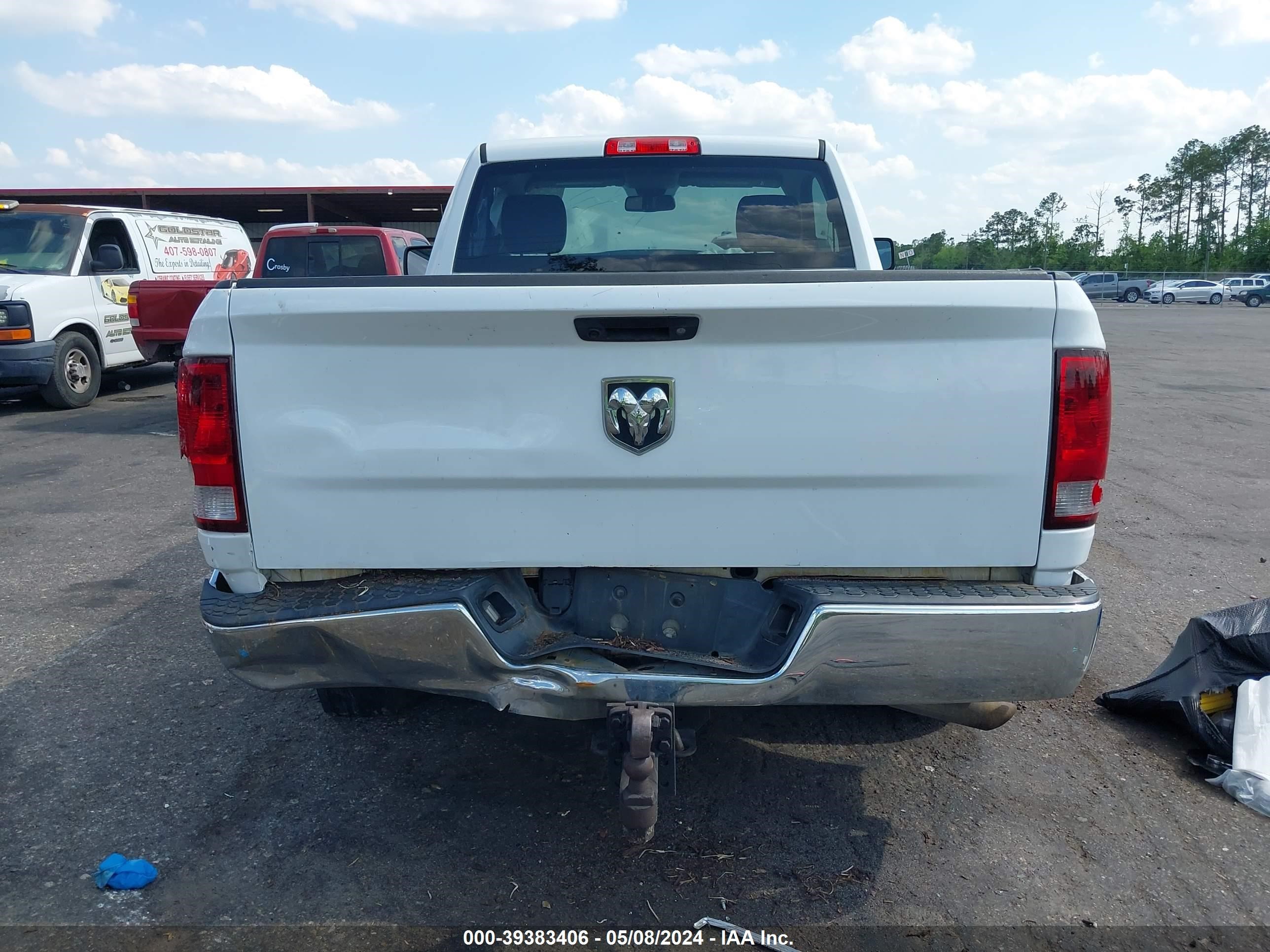 2019 Ram 1500 Classic Tradesman Regular Cab 4X2 6'4 Box vin: 3C6JR6AG4KG532351