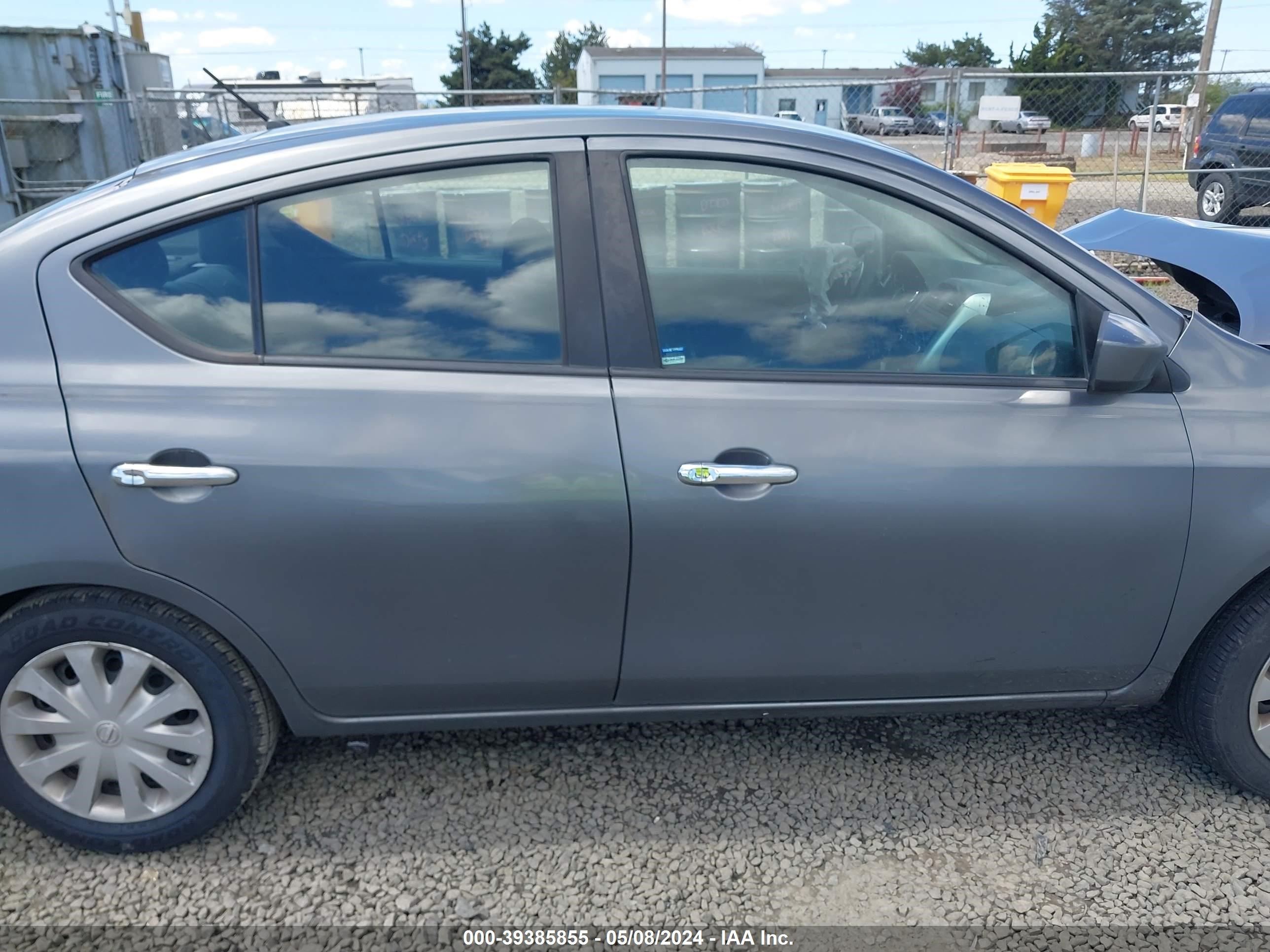 2016 Nissan Versa 1.6 S/1.6 S+/1.6 Sl/1.6 Sv vin: 3N1CN7AP7GL823009