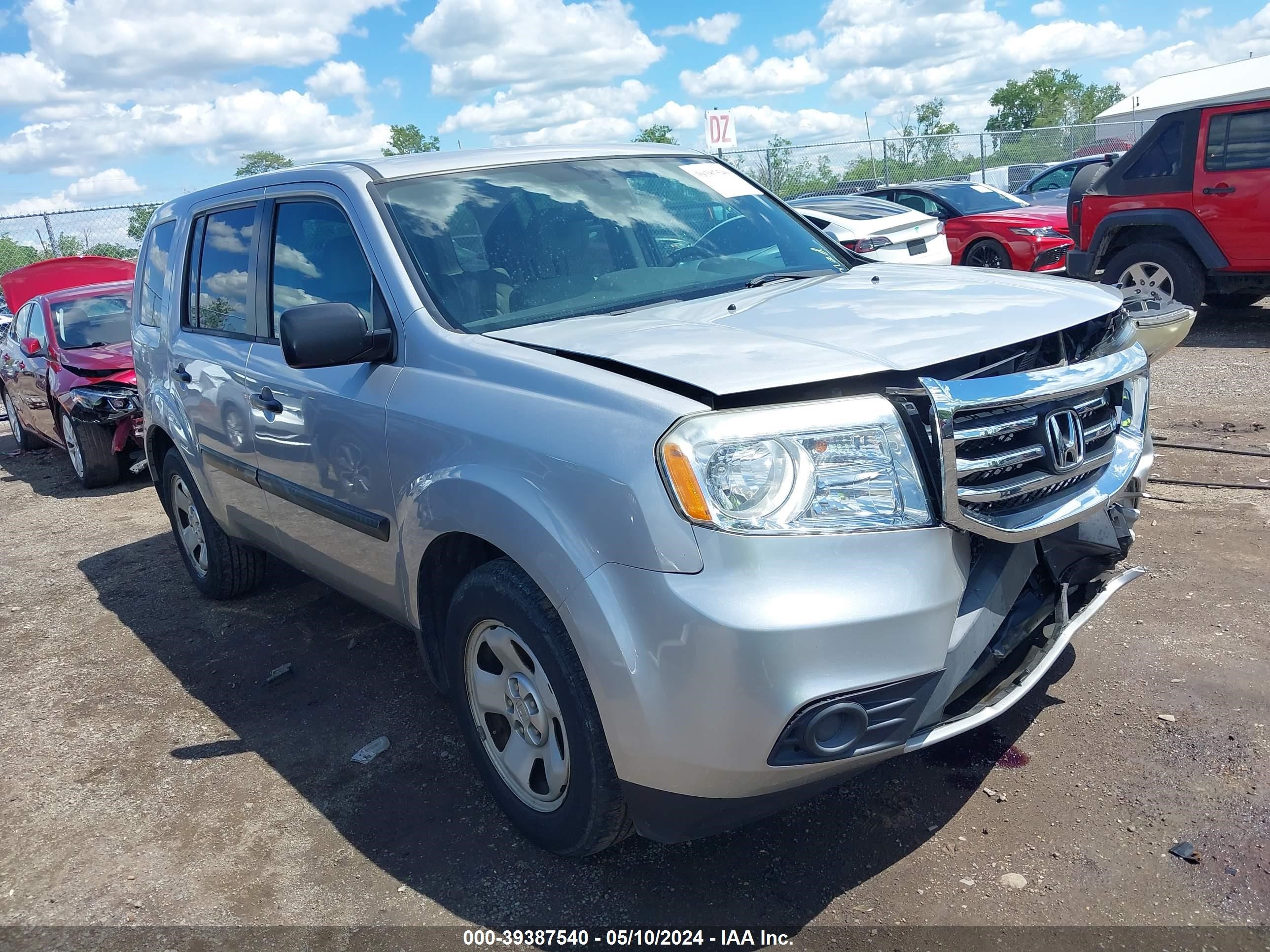 2015 Honda Pilot Lx vin: 5FNYF4H21FB028642