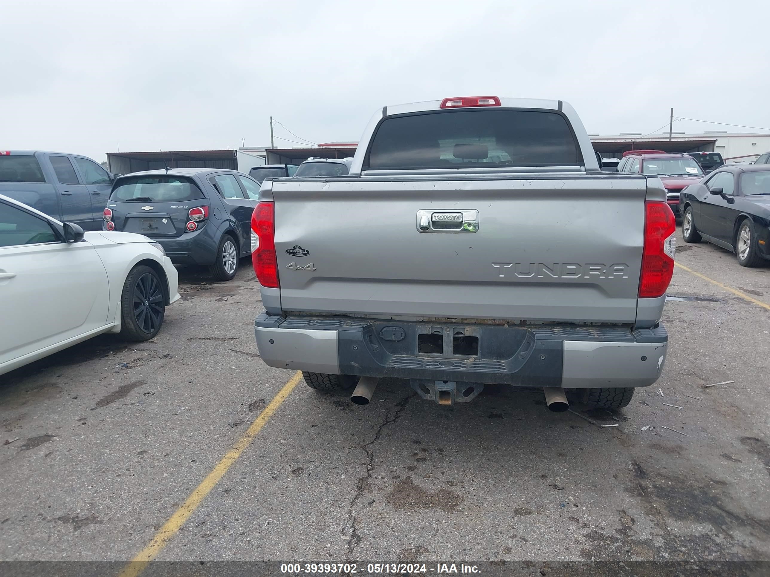 2014 Toyota Tundra Platinum 5.7L V8 vin: 5TFAW5F10EX334981