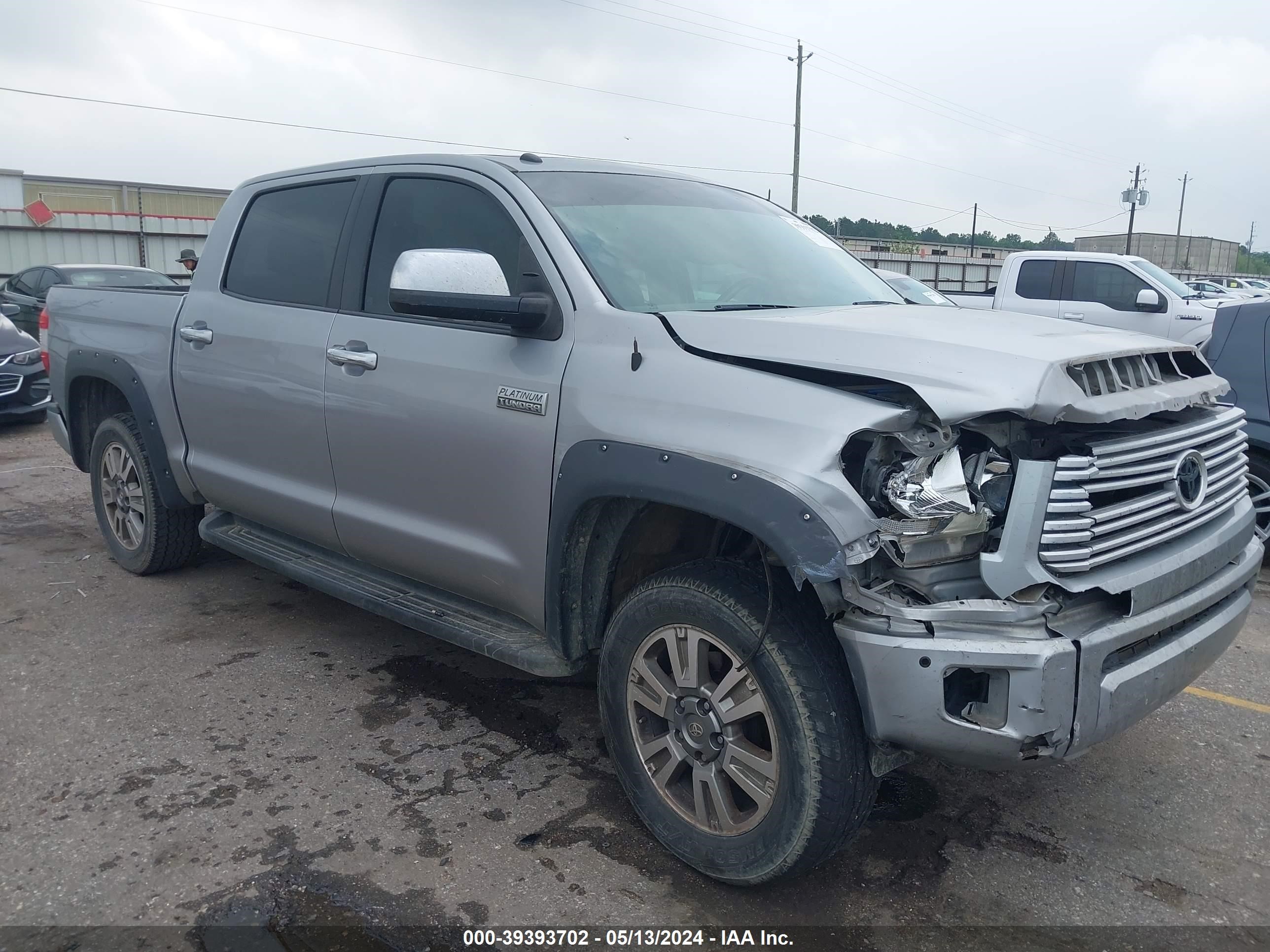 2014 Toyota Tundra Platinum 5.7L V8 vin: 5TFAW5F10EX334981