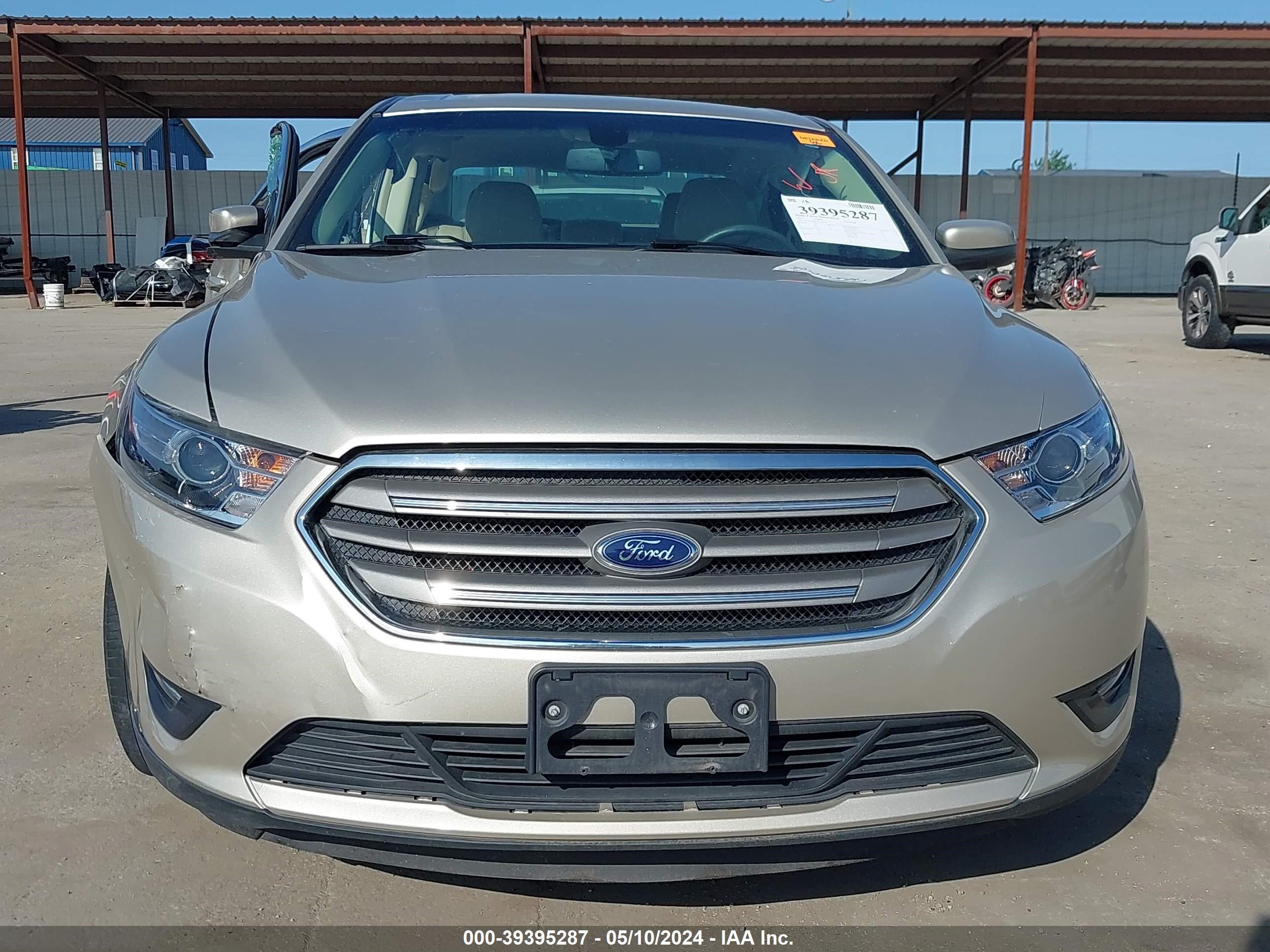 2017 Ford Taurus Sel vin: 1FAHP2E89HG143014