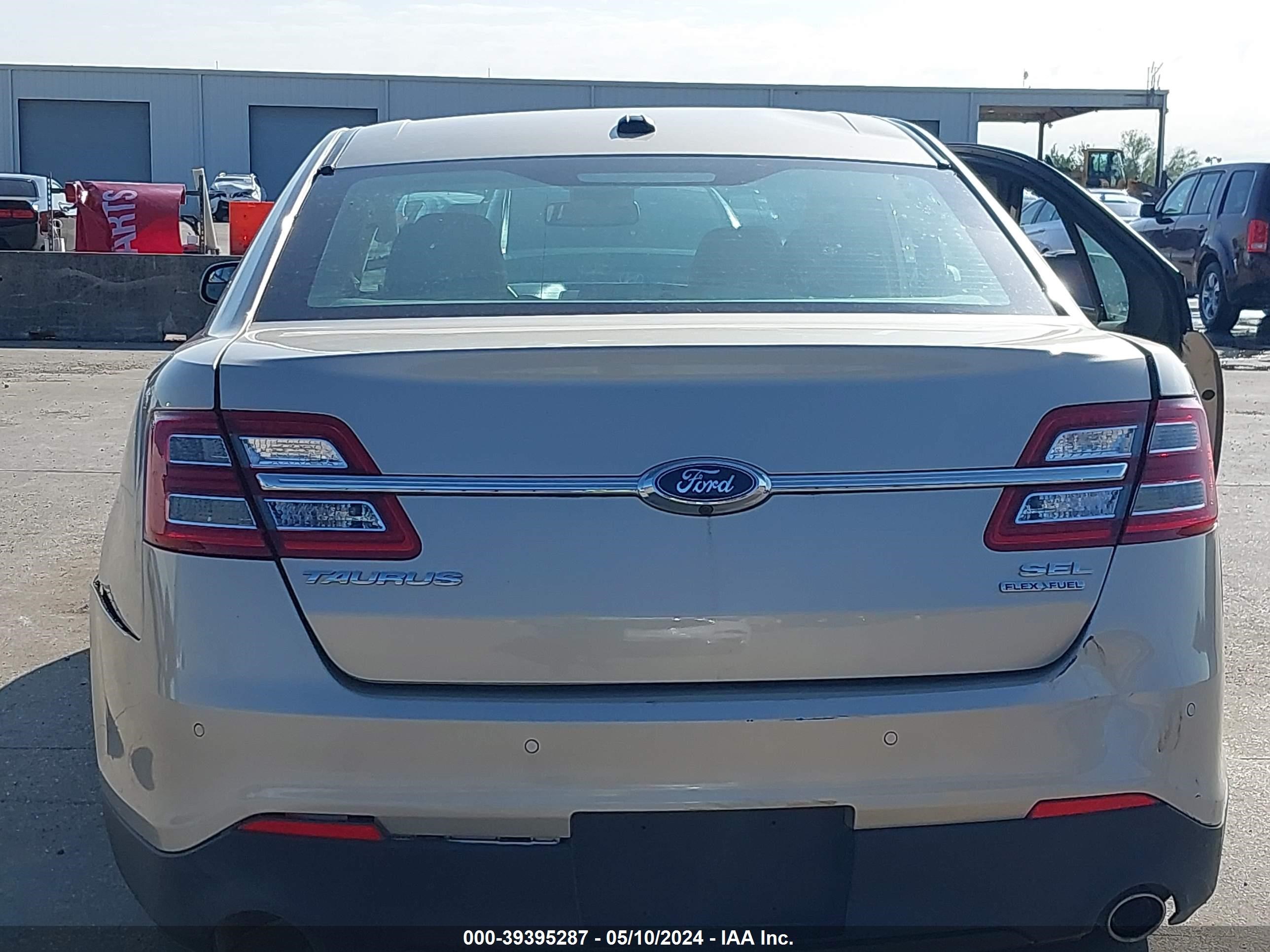 2017 Ford Taurus Sel vin: 1FAHP2E89HG143014