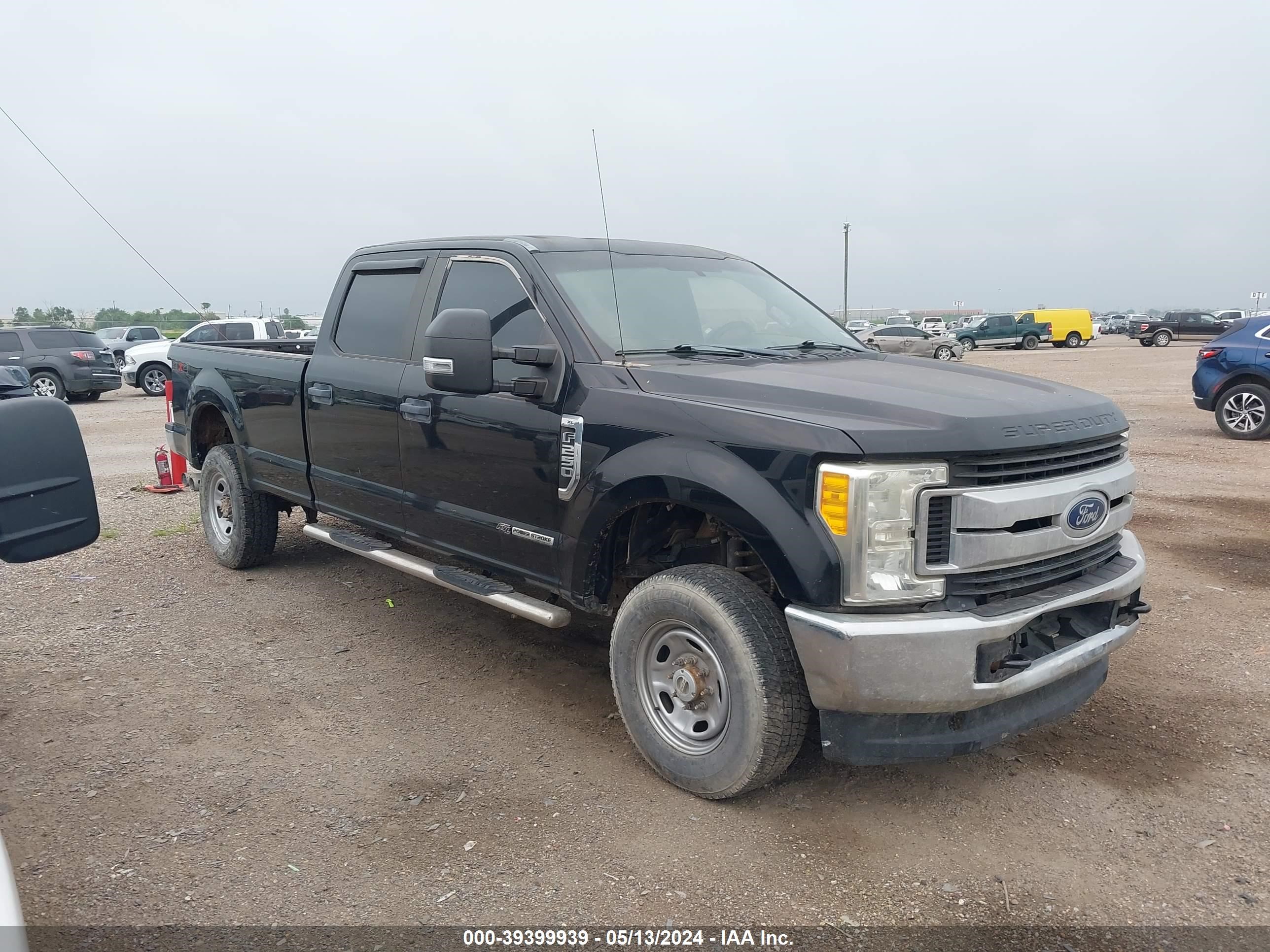 2017 Ford F250 Super Duty vin: 1FT7W2BTXHEB57565