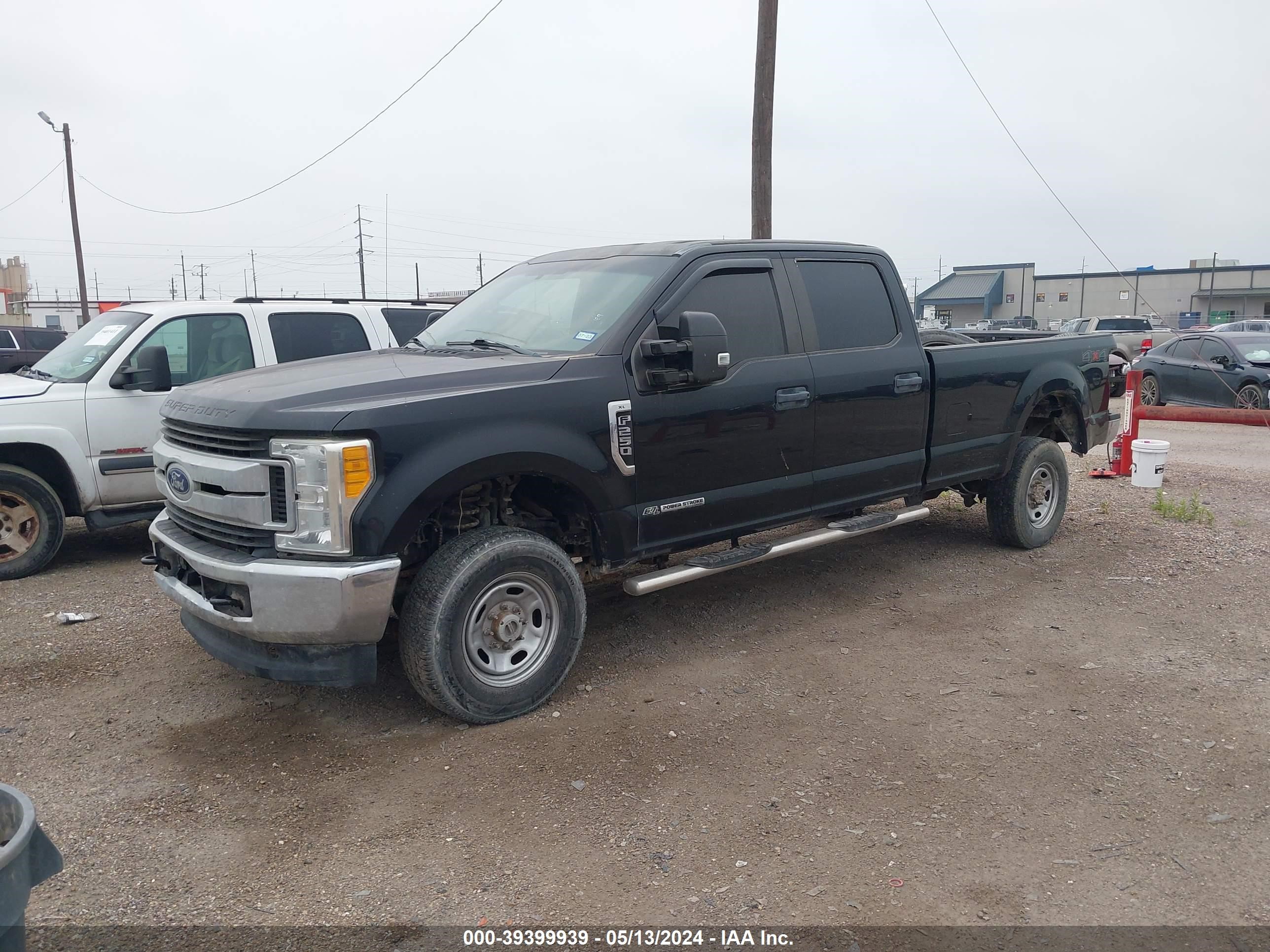 2017 Ford F250 Super Duty vin: 1FT7W2BTXHEB57565