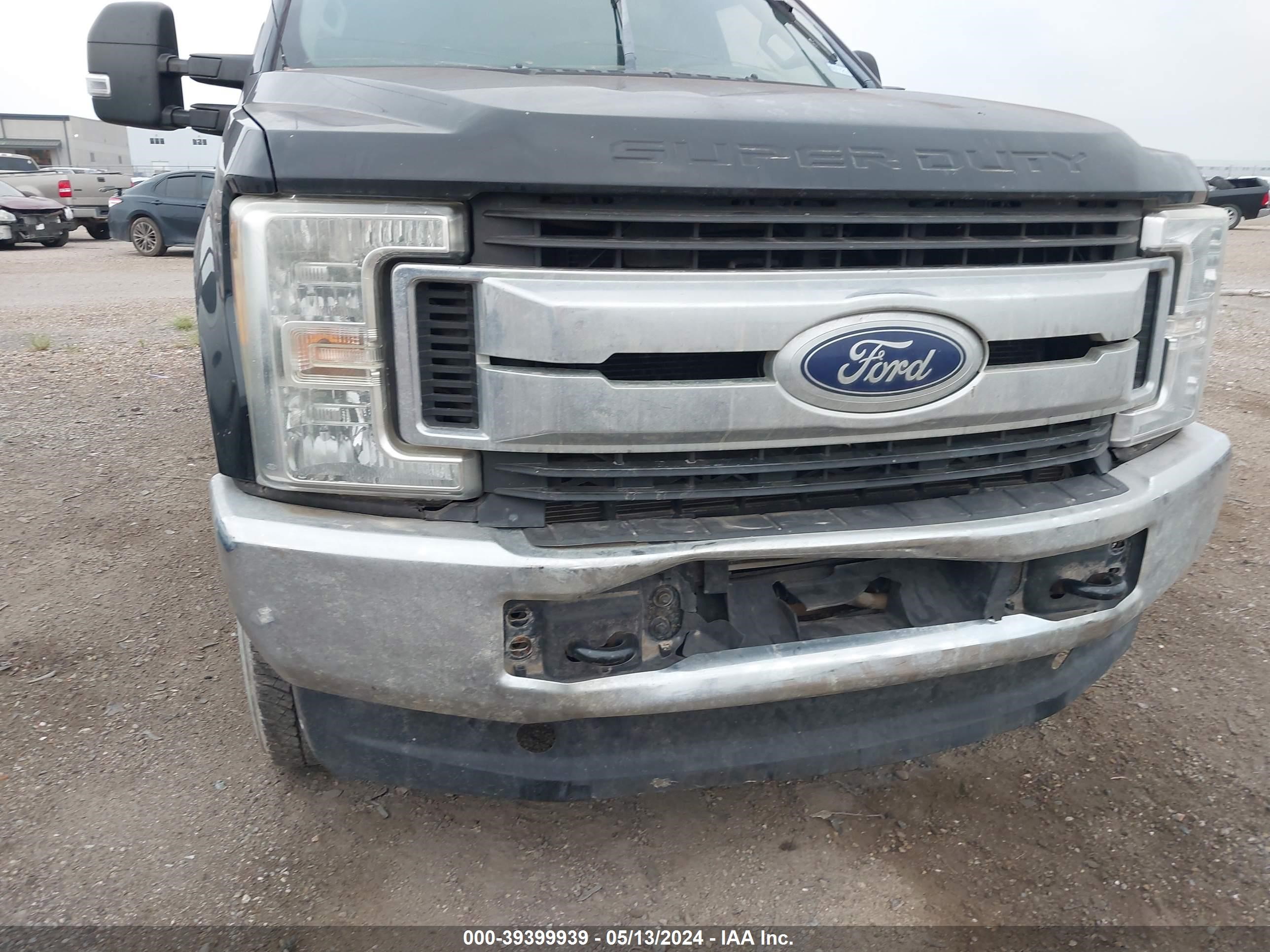 2017 Ford F250 Super Duty vin: 1FT7W2BTXHEB57565