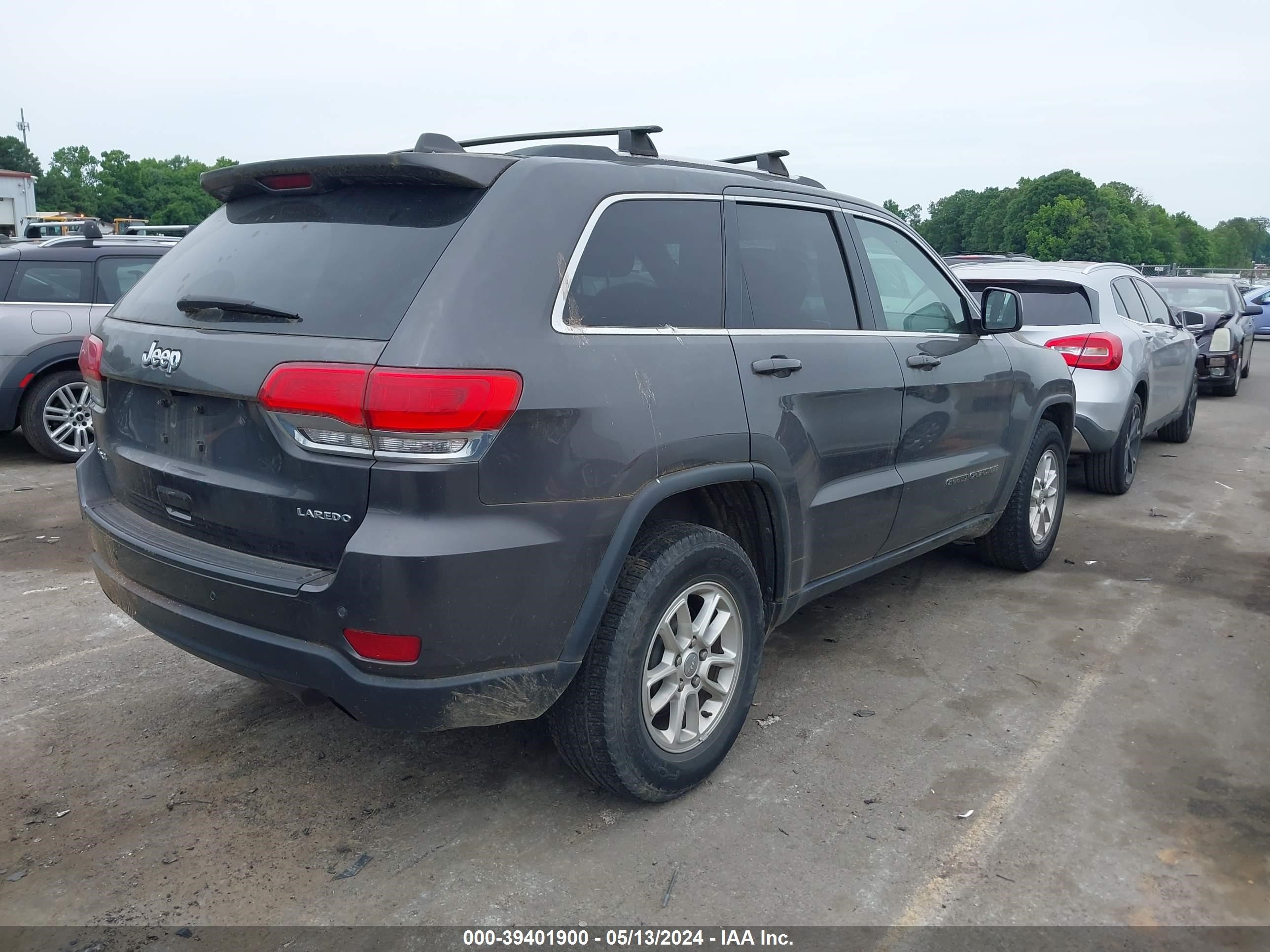 2018 Jeep Grand Cherokee Laredo E 4X4 vin: 1C4RJFAG0JC377852