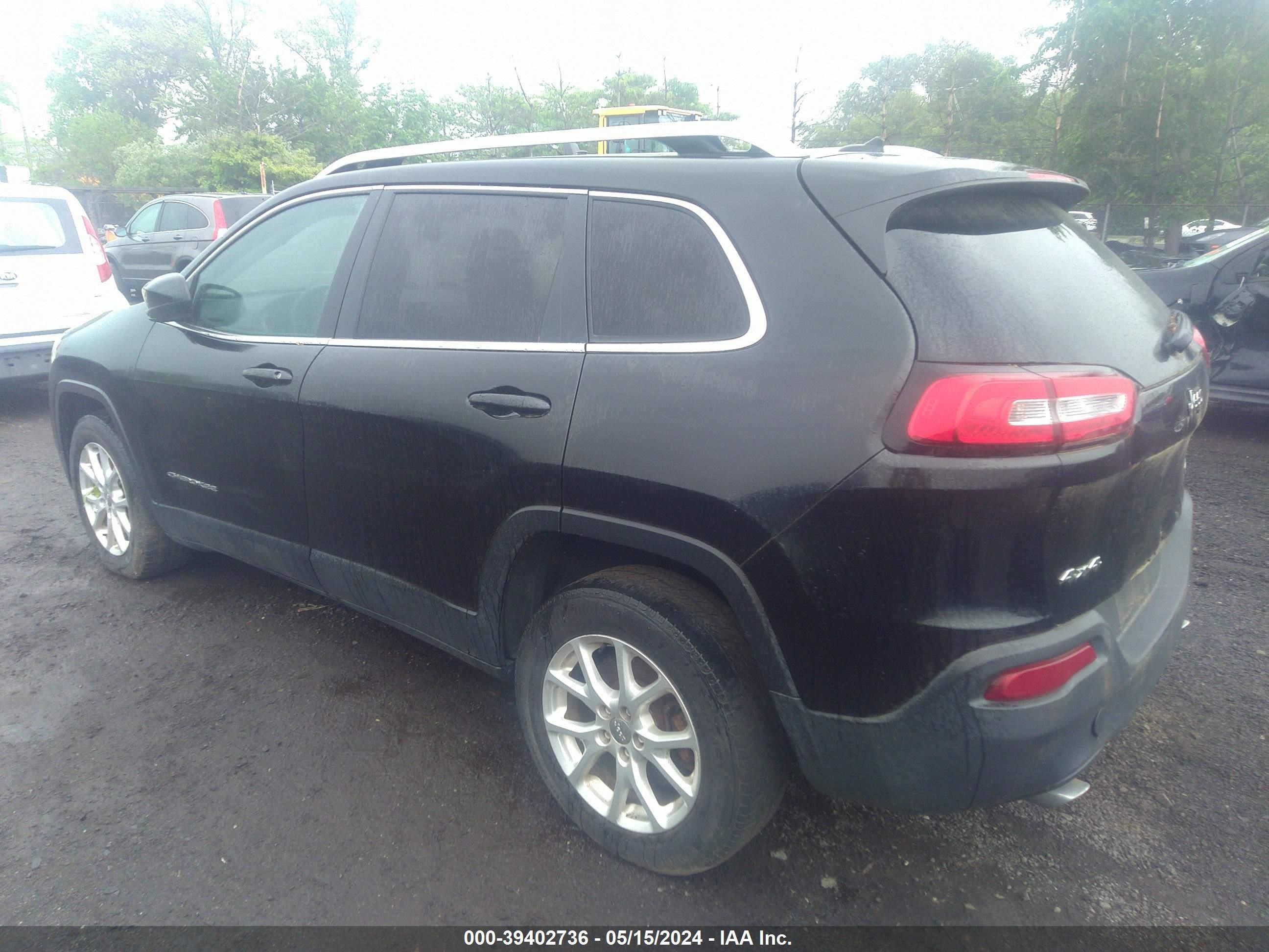 2014 Jeep Cherokee Latitude vin: 1C4PJMCSXEW128685