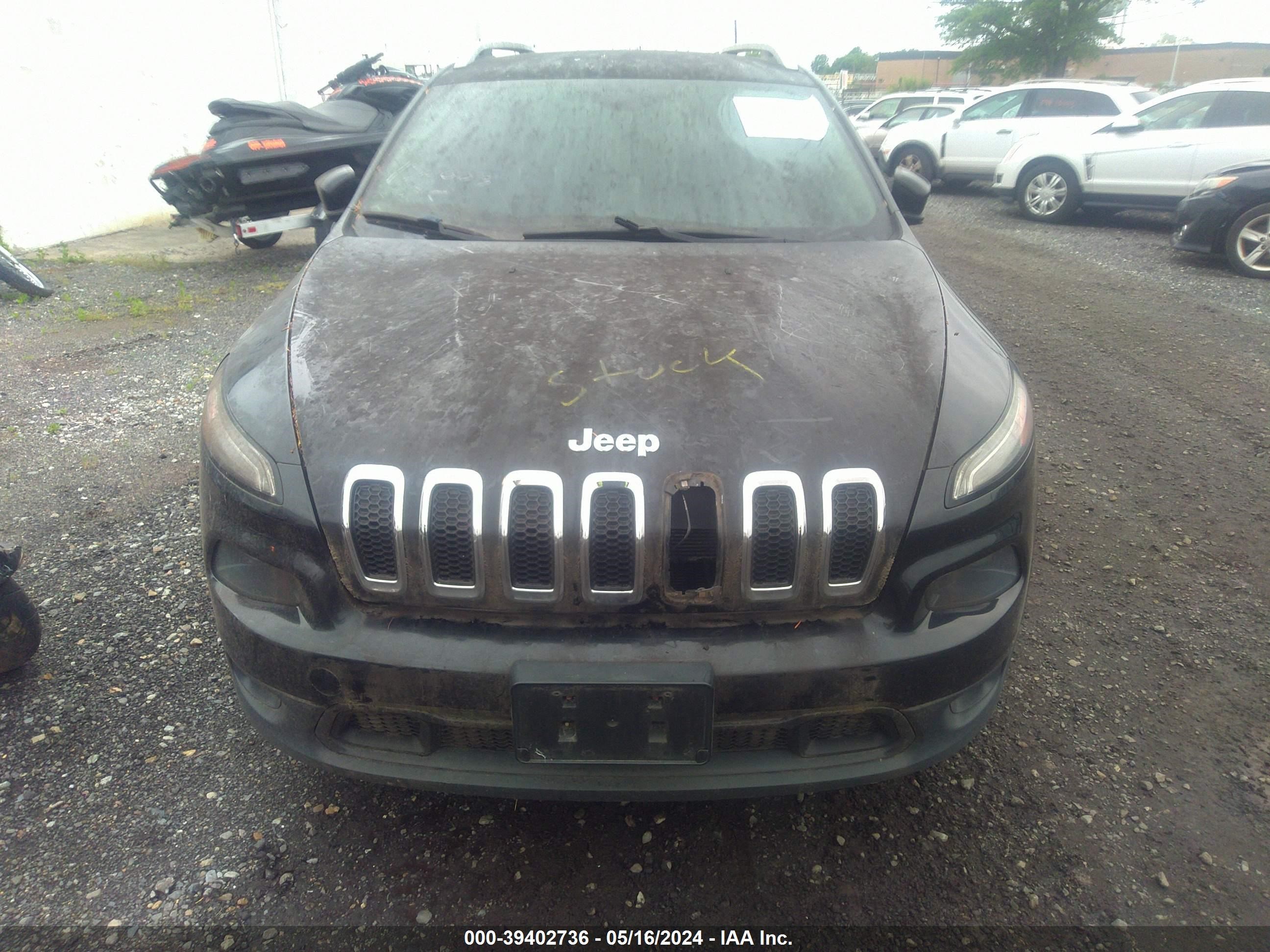 2014 Jeep Cherokee Latitude vin: 1C4PJMCSXEW128685