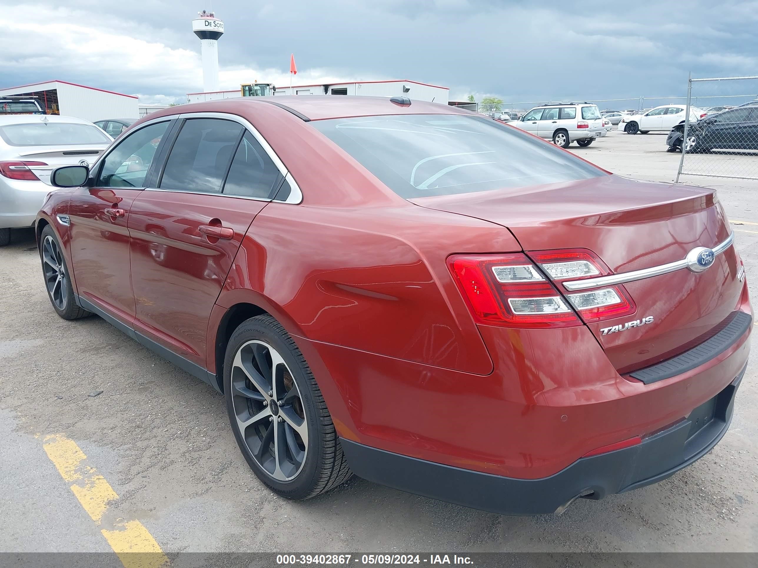 2014 Ford Taurus Limited vin: 1FAHP2F82EG108941