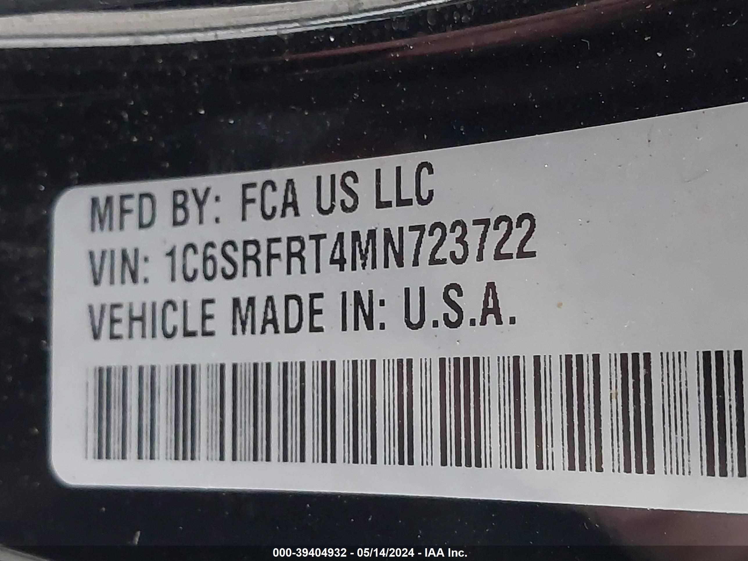 2021 Ram 1500 Laramie 4X4 6'4 Box vin: 1C6SRFRT4MN723722