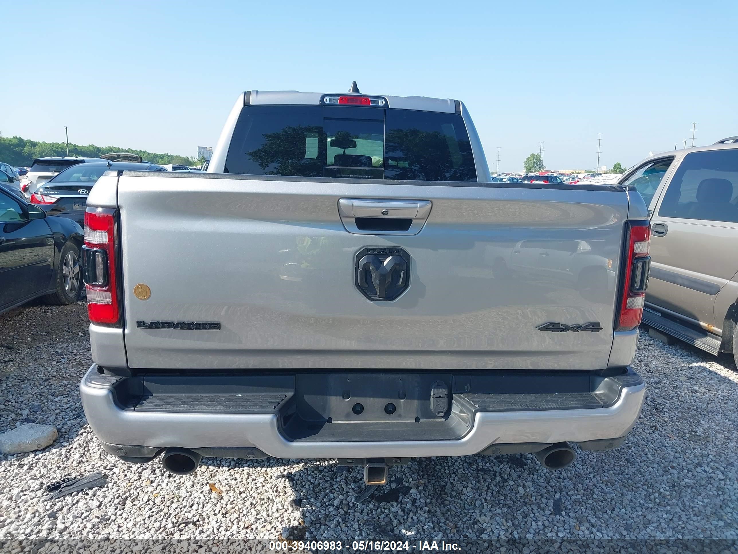 2020 Ram 1500 Laramie 4X4 5'7 Box vin: 1C6SRFJT2LN404846