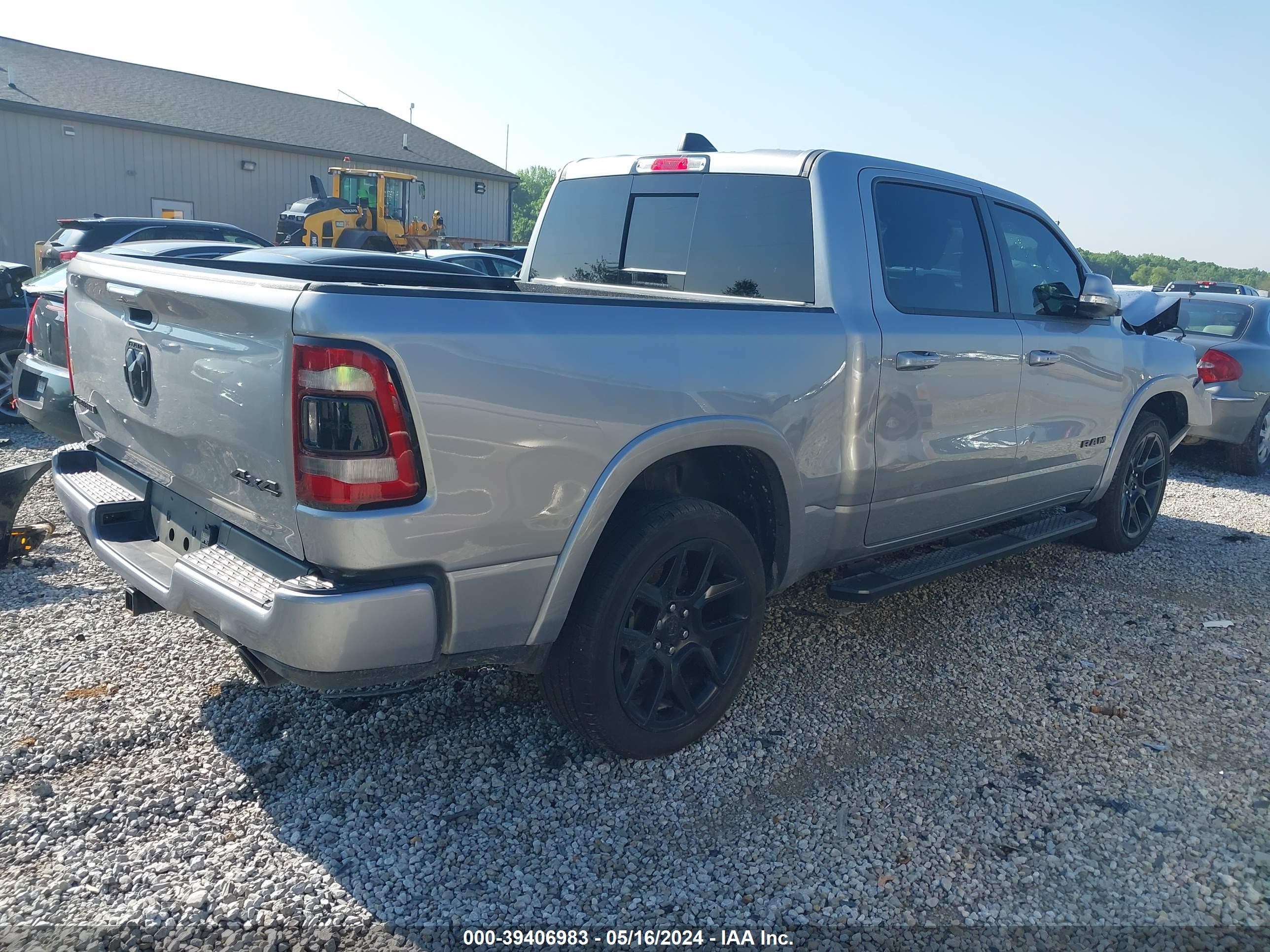 2020 Ram 1500 Laramie 4X4 5'7 Box vin: 1C6SRFJT2LN404846