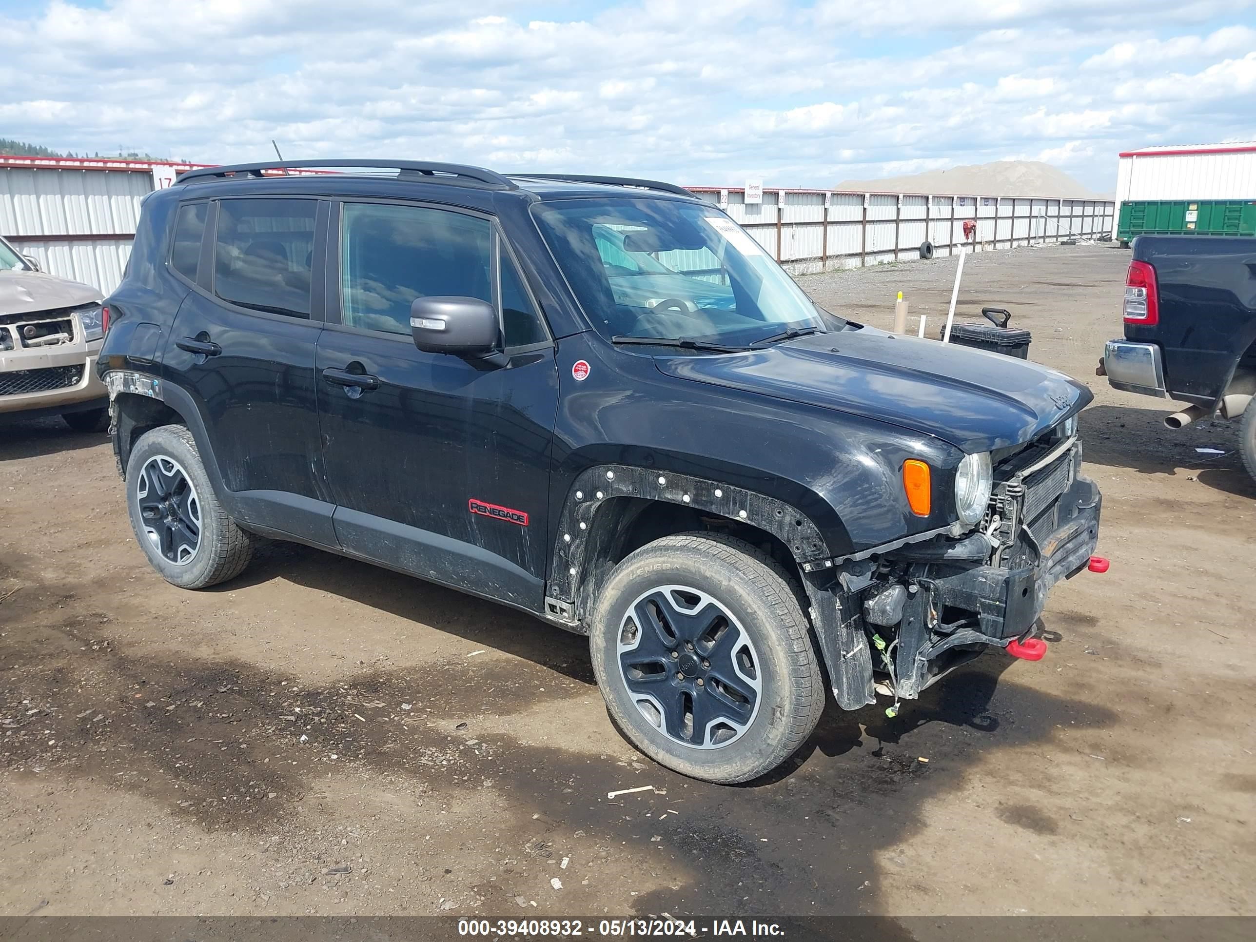 2017 Jeep Renegade Trailhawk 4X4 vin: ZACCJBCB4HPE62585