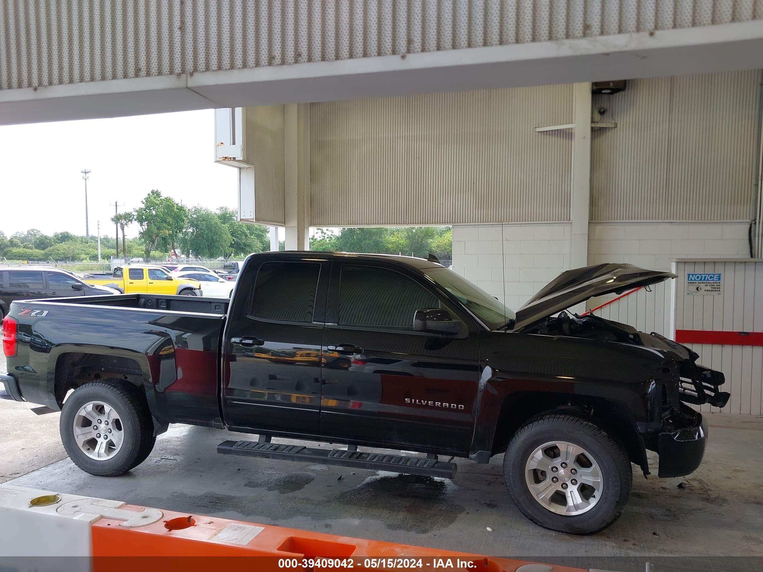 2018 Chevrolet Silverado 1500 2Lt vin: 1GCVKREC1JZ372919