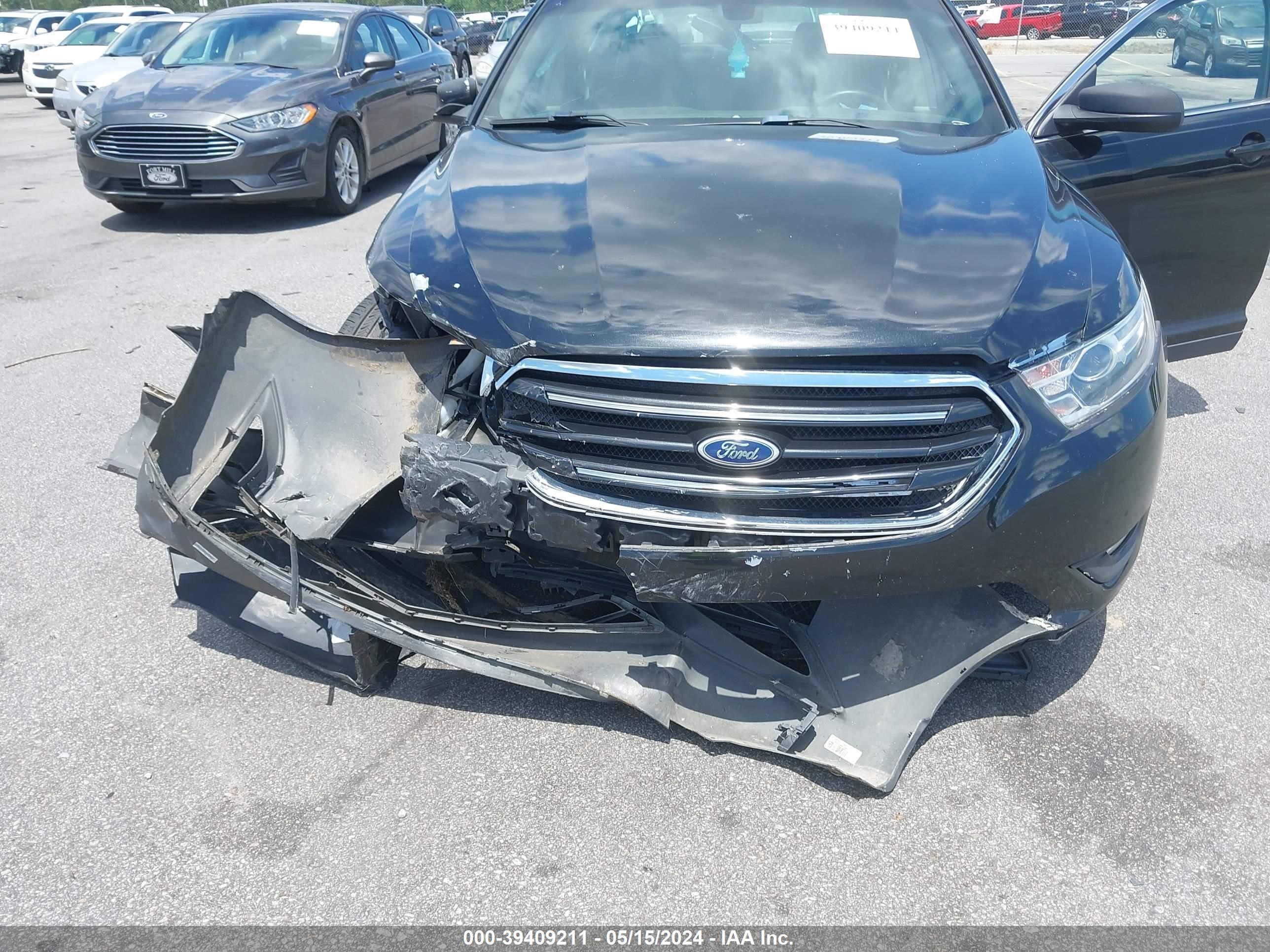 2015 Ford Taurus Limited vin: 1FAHP2F84FG146799