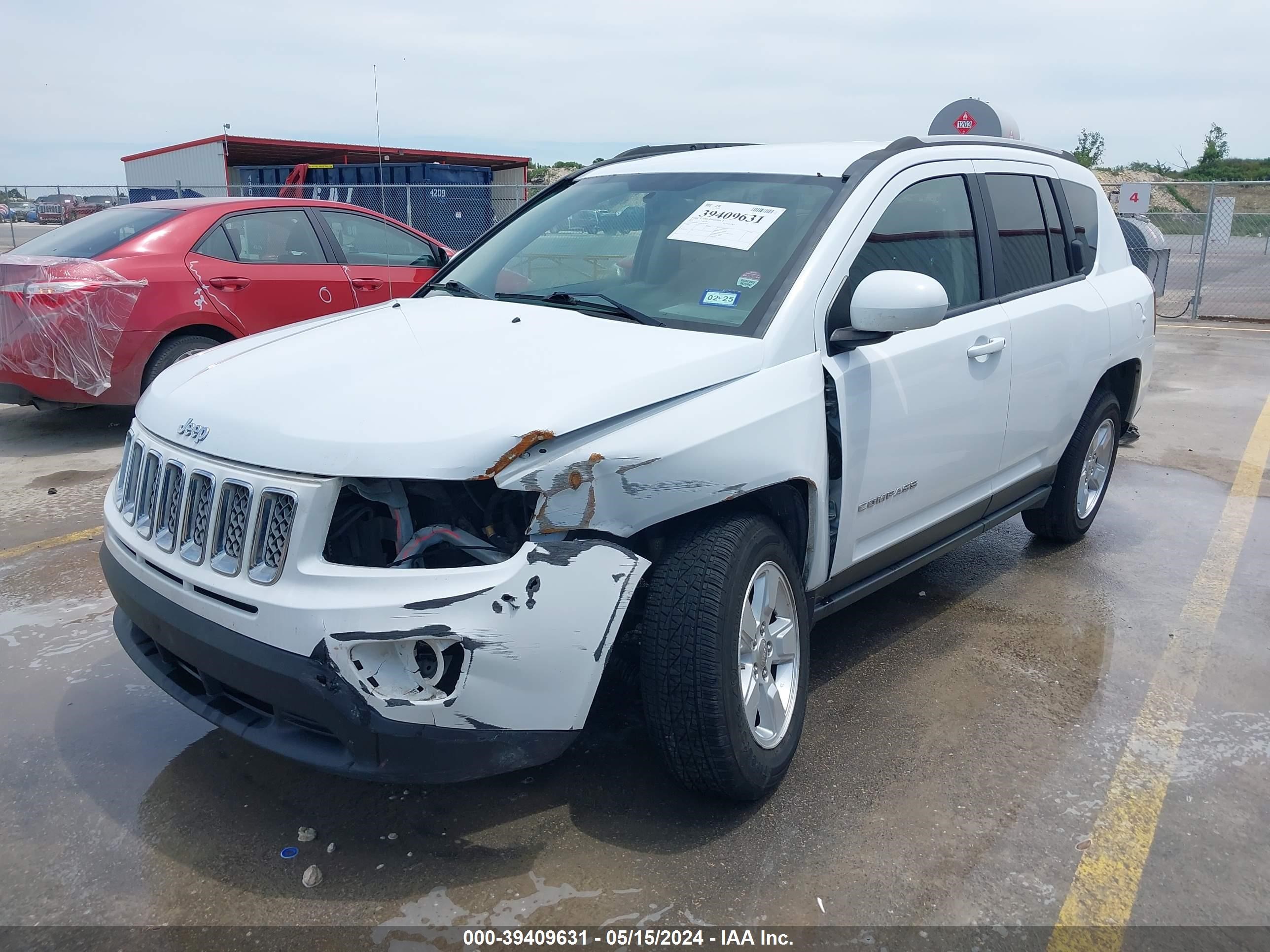 2017 Jeep Compass Latitude Fwd vin: 1C4NJCEA4HD207050