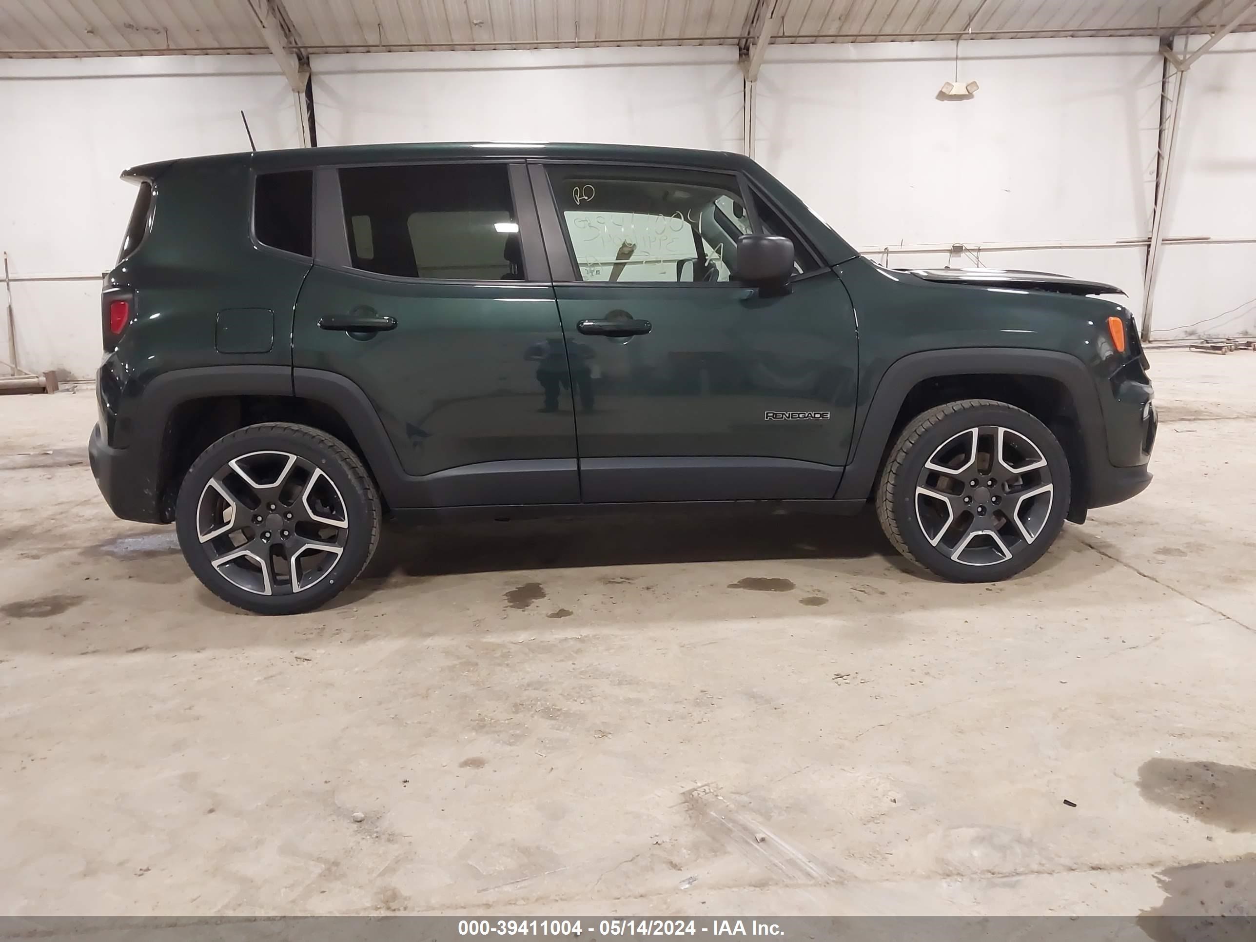 2021 Jeep Renegade Jeepster 4X4 vin: ZACNJDAB3MPM55660