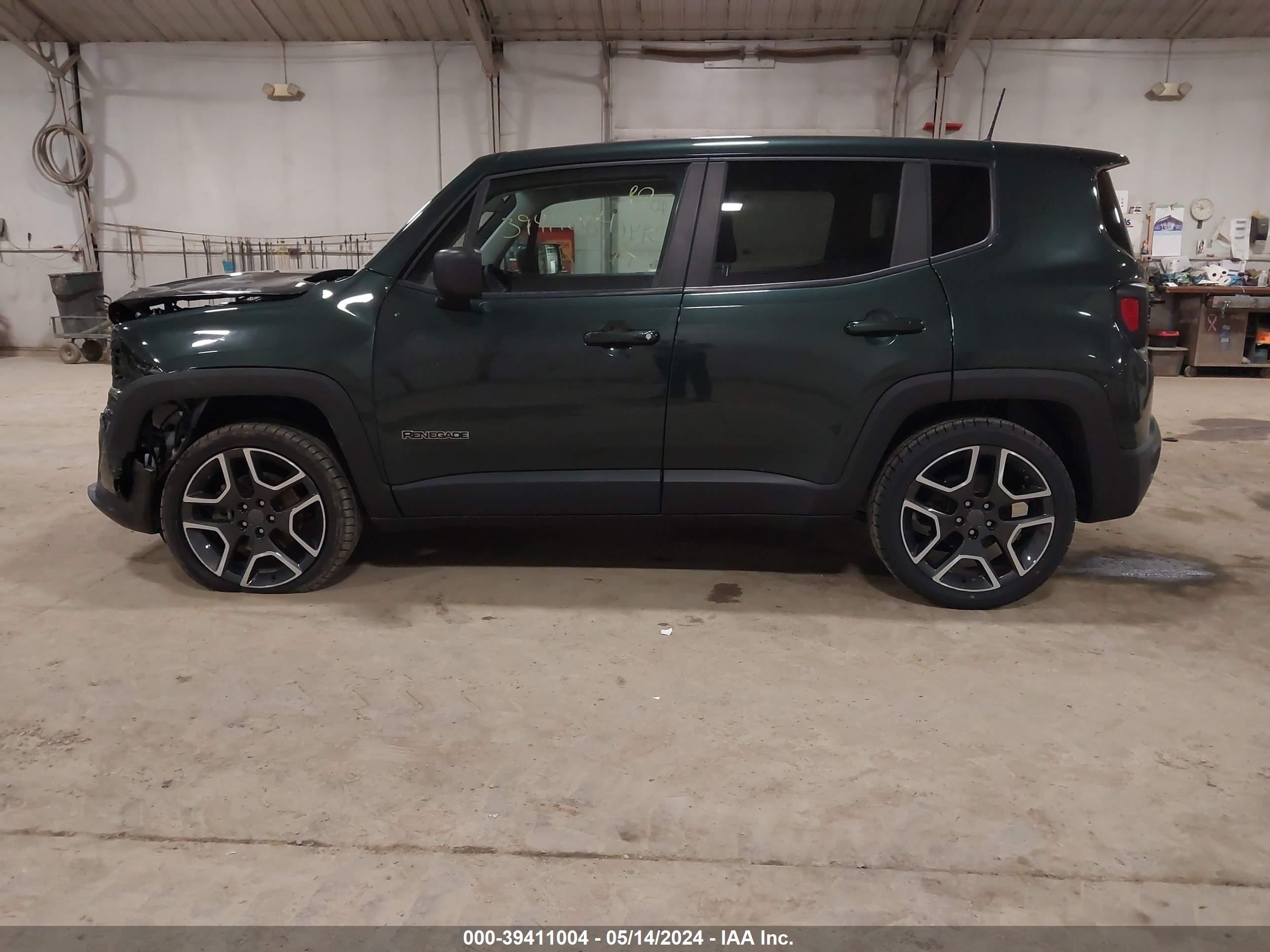 2021 Jeep Renegade Jeepster 4X4 vin: ZACNJDAB3MPM55660