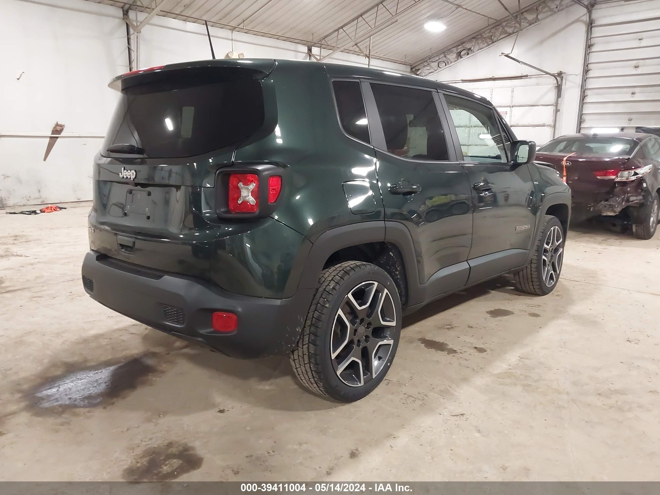 2021 Jeep Renegade Jeepster 4X4 vin: ZACNJDAB3MPM55660