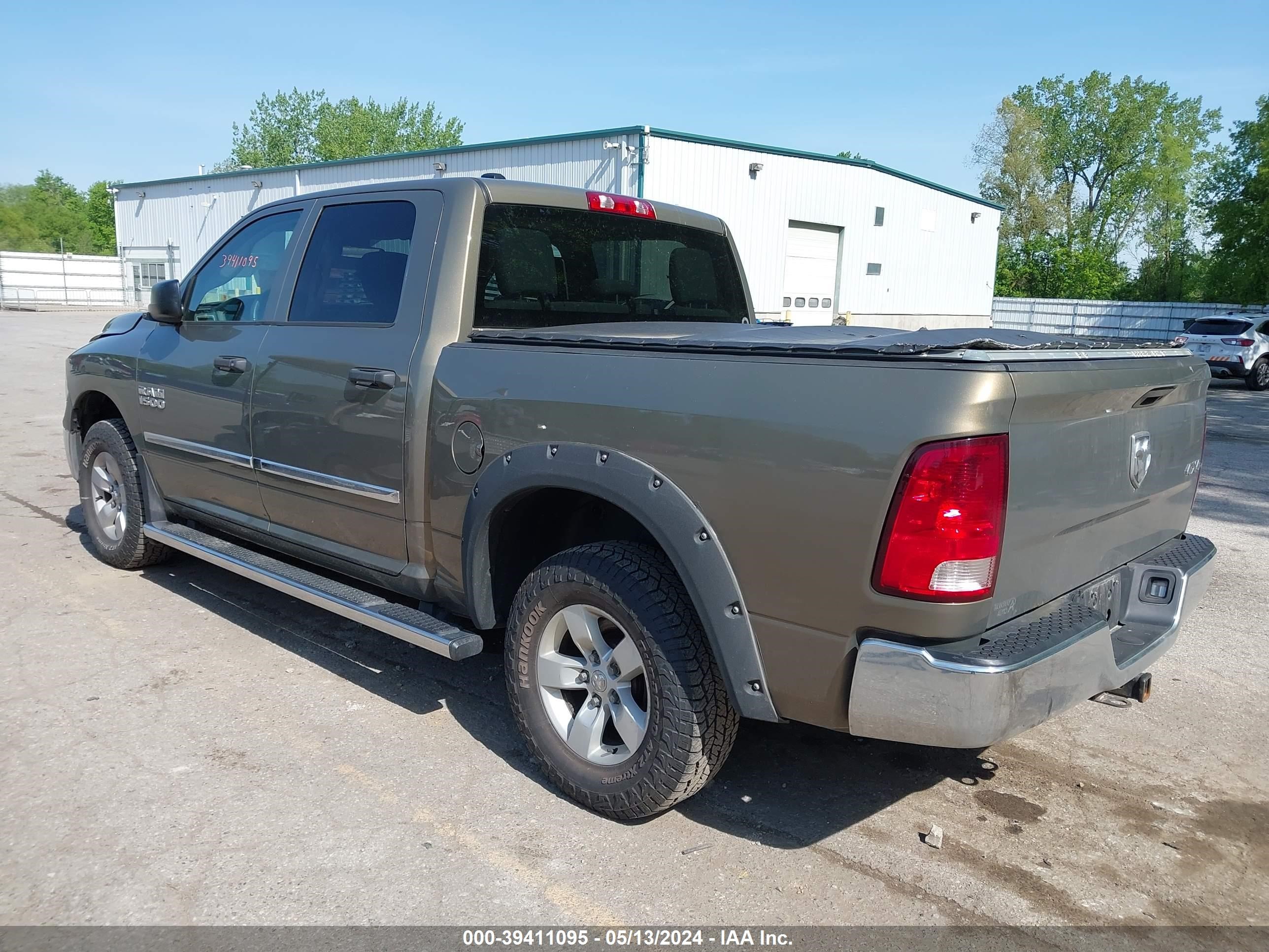 2013 Ram 1500 Tradesman vin: 1C6RR7KGXDS645482