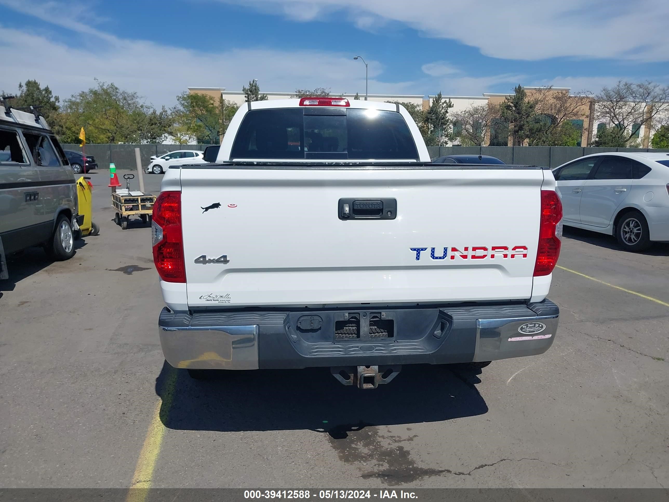 2014 Toyota Tundra Sr5 4.6L V8 vin: 5TFUM5F16EX051763