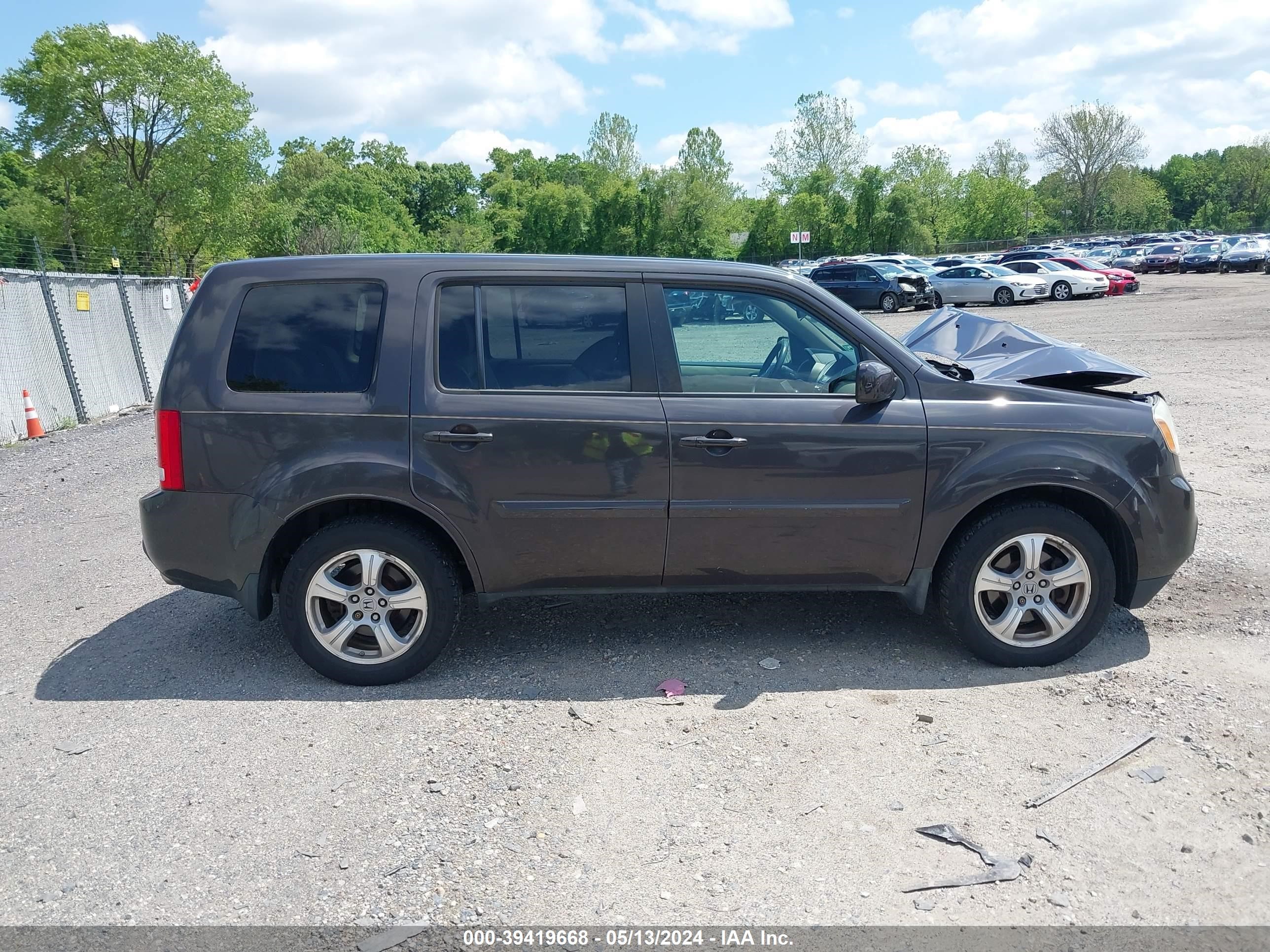 2014 Honda Pilot Ex vin: 5FNYF4H49EB007960