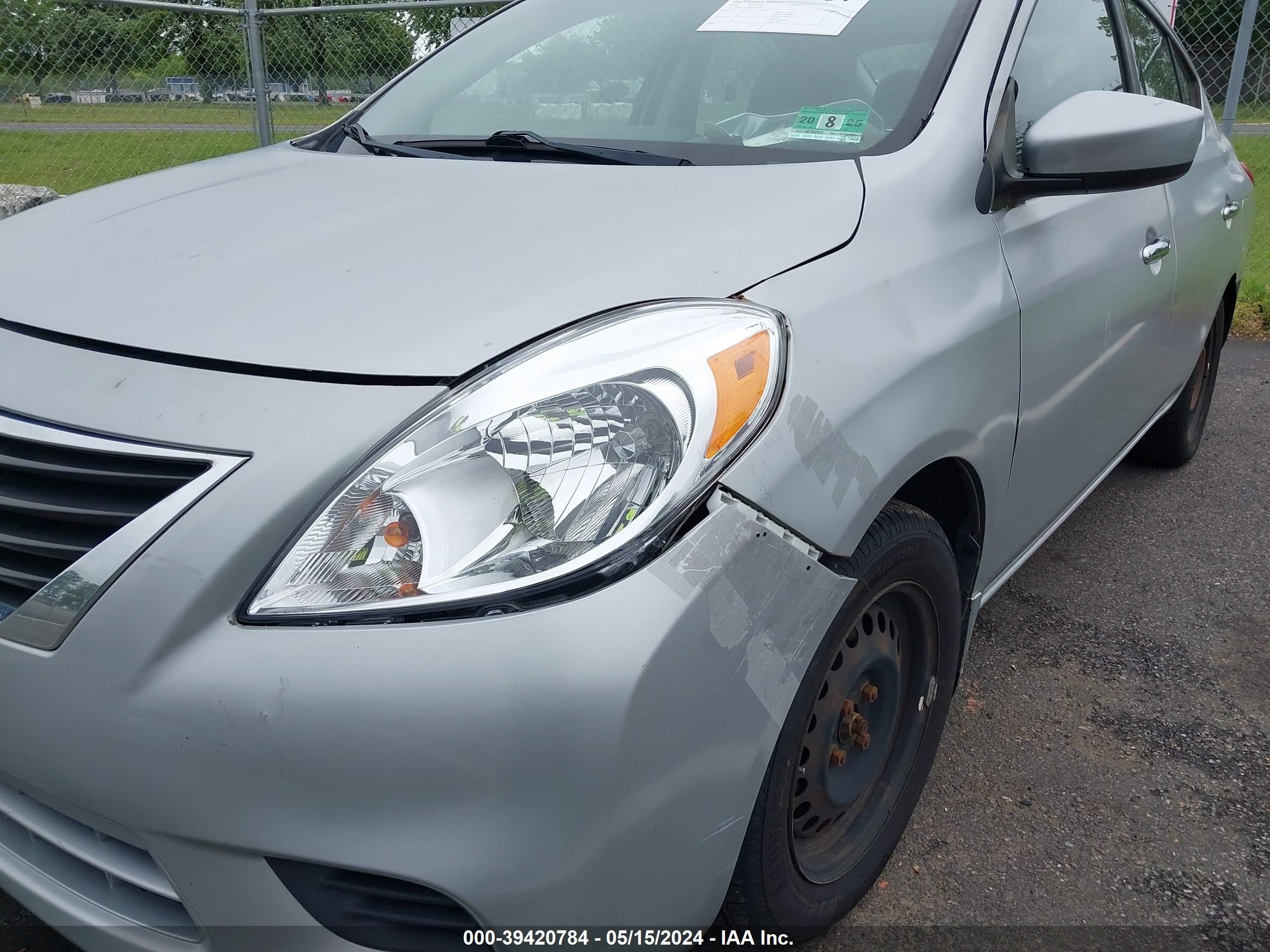 2014 Nissan Versa 1.6 Sv vin: 3N1CN7AP8EL819208