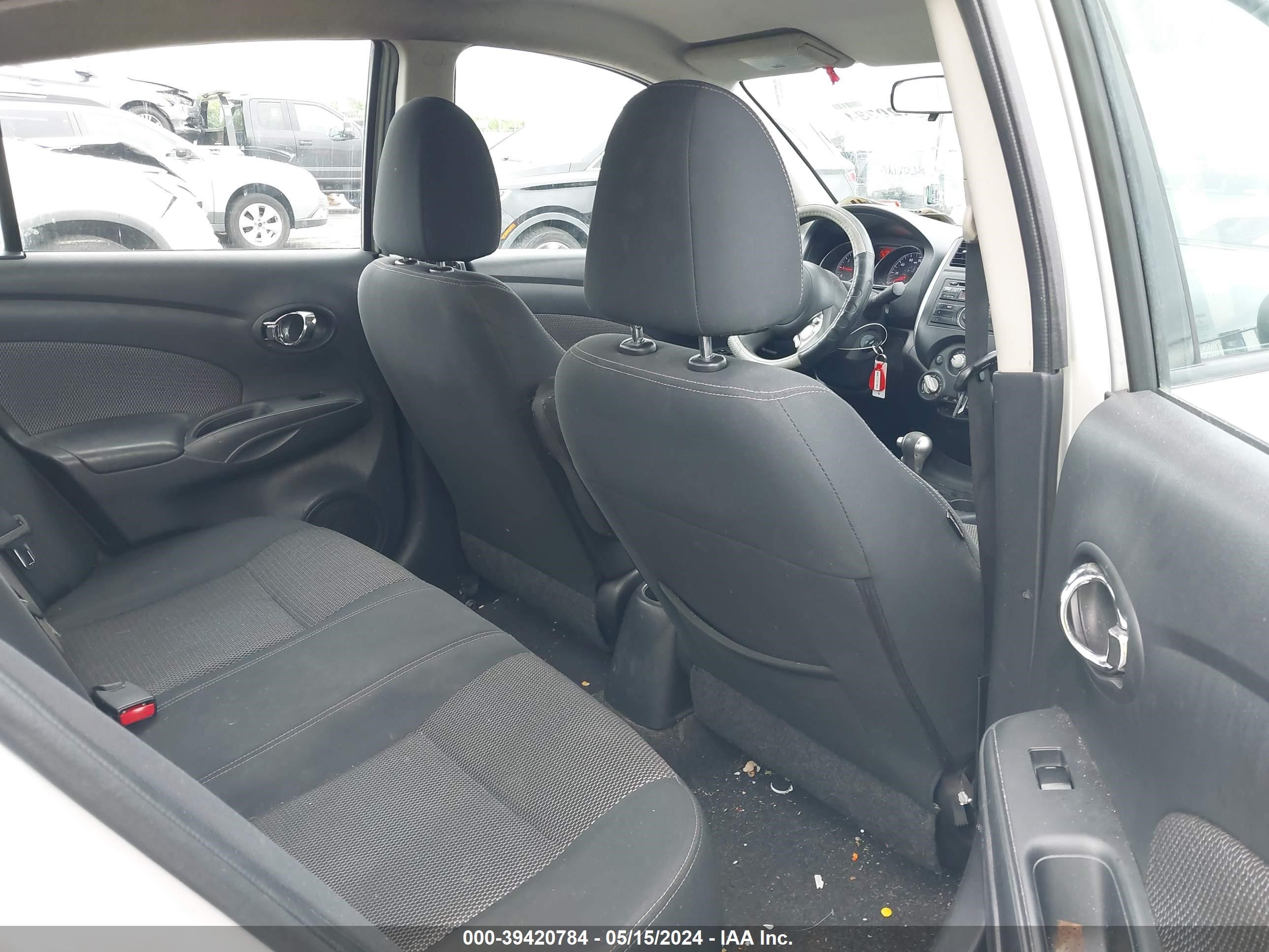 2014 Nissan Versa 1.6 Sv vin: 3N1CN7AP8EL819208