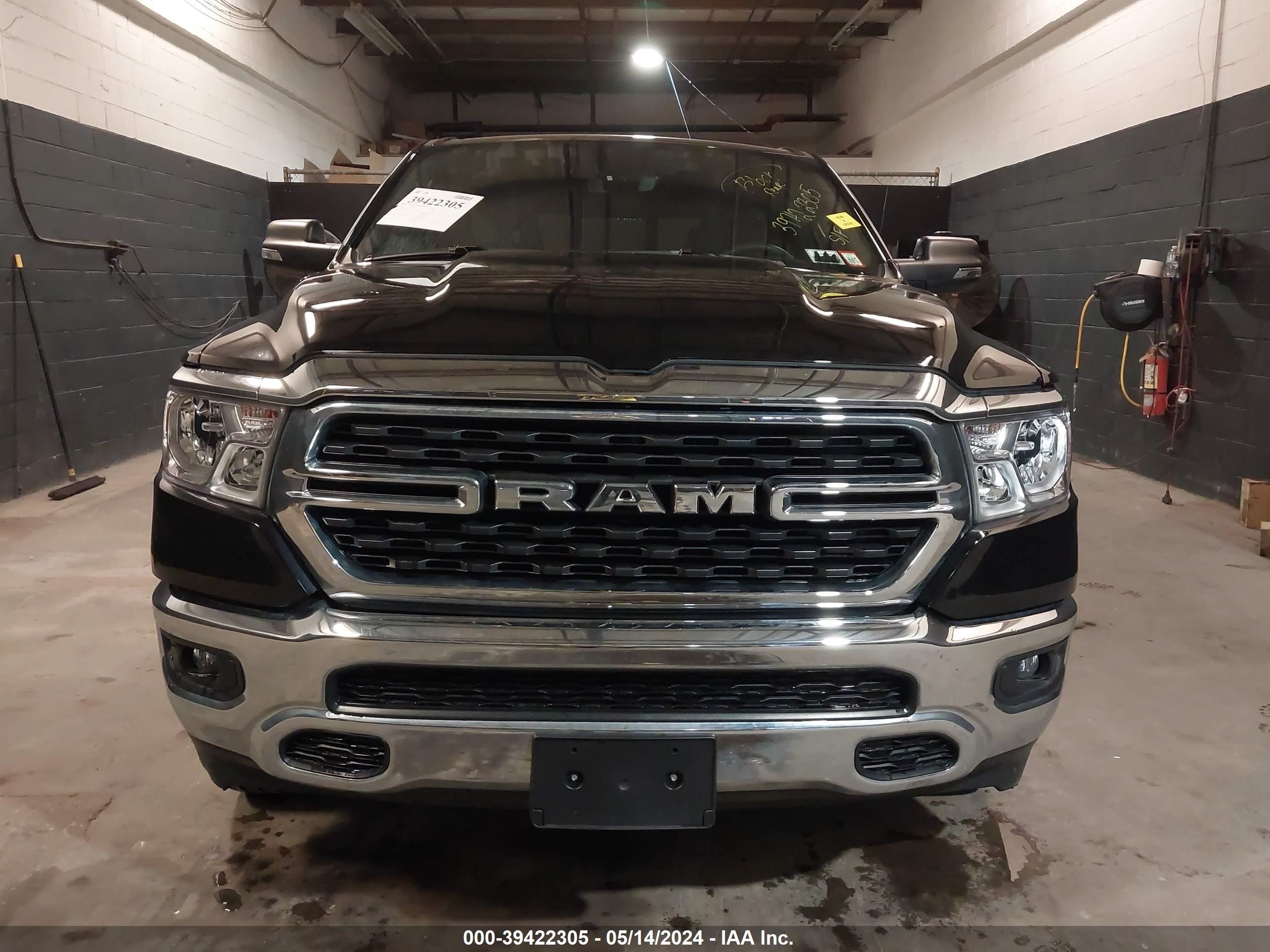 2024 Ram 1500 Big Horn 4X4 5'7 Box vin: 1C6RRFFG6RN121191