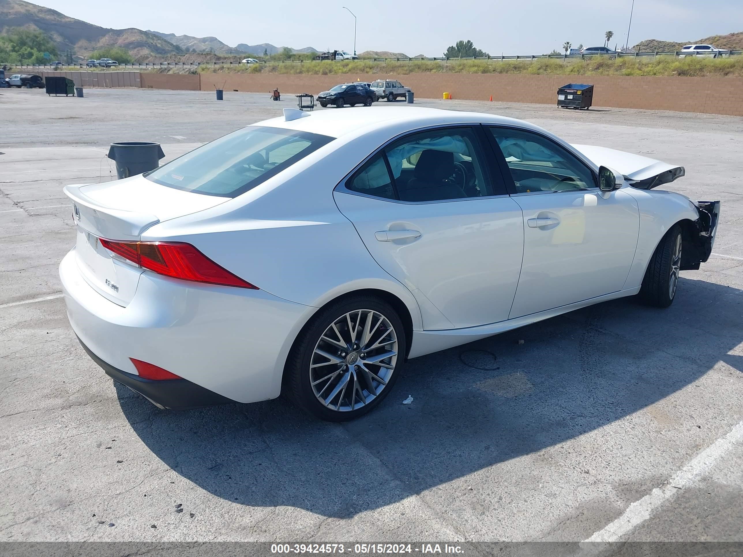 2018 Lexus Is 300 vin: JTHBA1D29J5070753