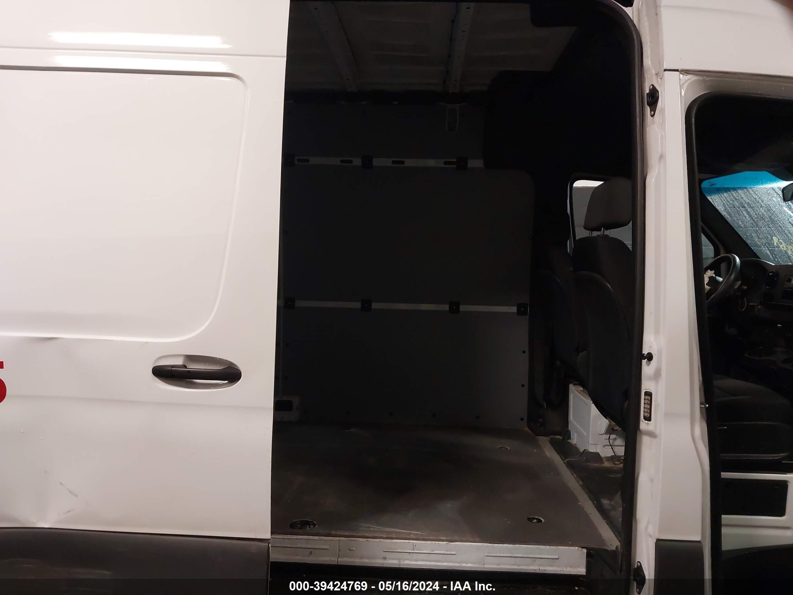 2021 Mercedes-Benz Sprinter 2500 High Roof V6 vin: W1Y4ECHY7MT076216