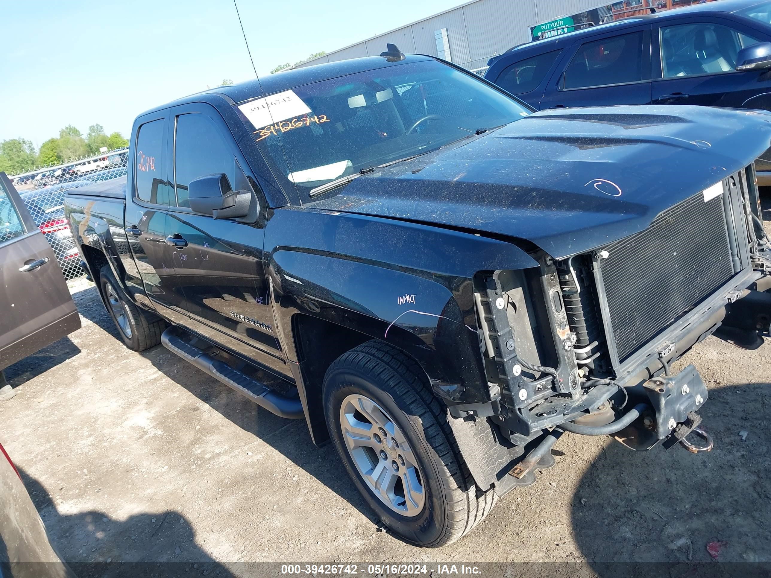 2018 Chevrolet Silverado 1500 2Lt vin: 1GCVKREC9JZ360999