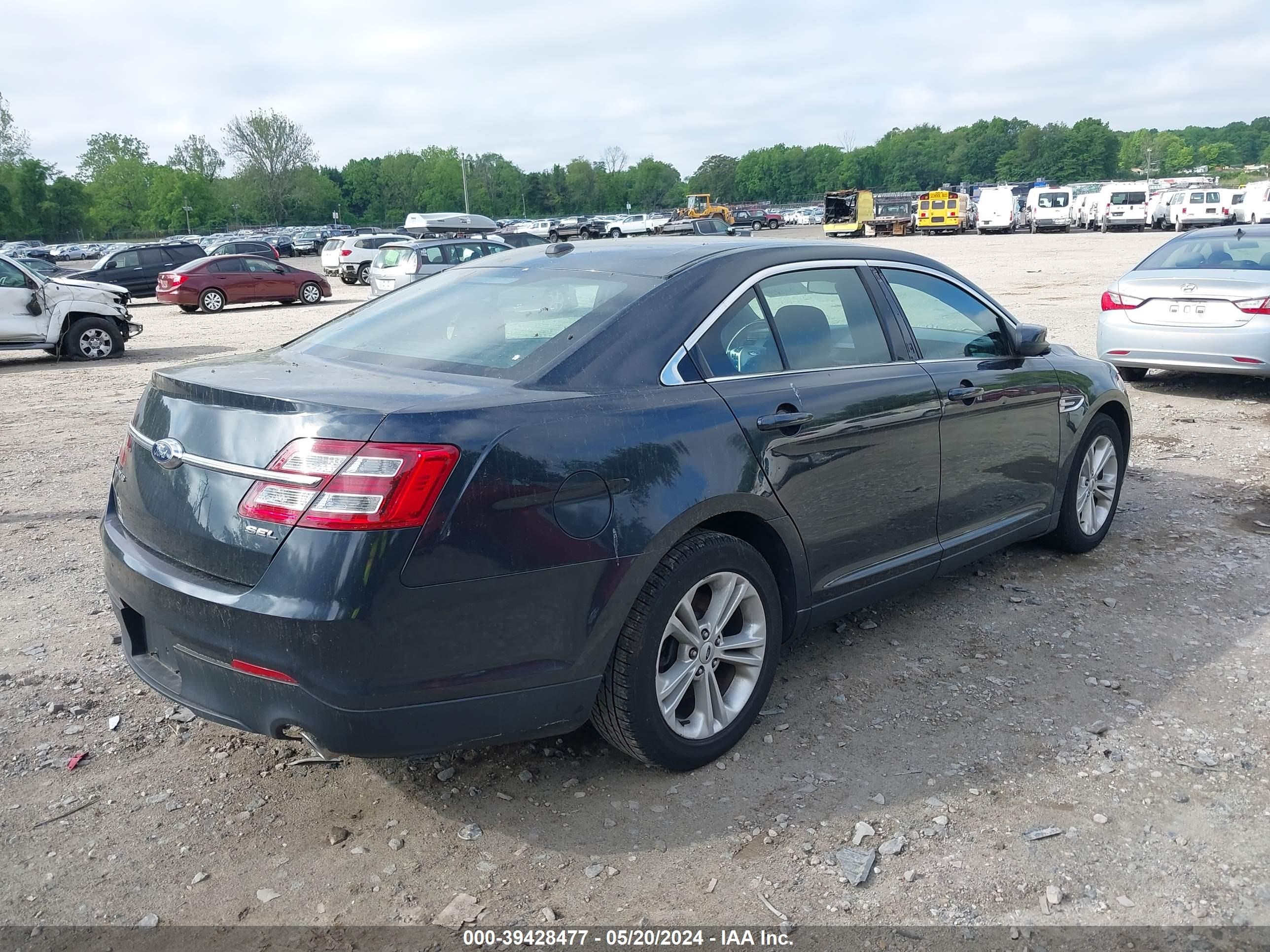 2017 Ford Taurus Sel vin: 1FAHP2E8XHG118025