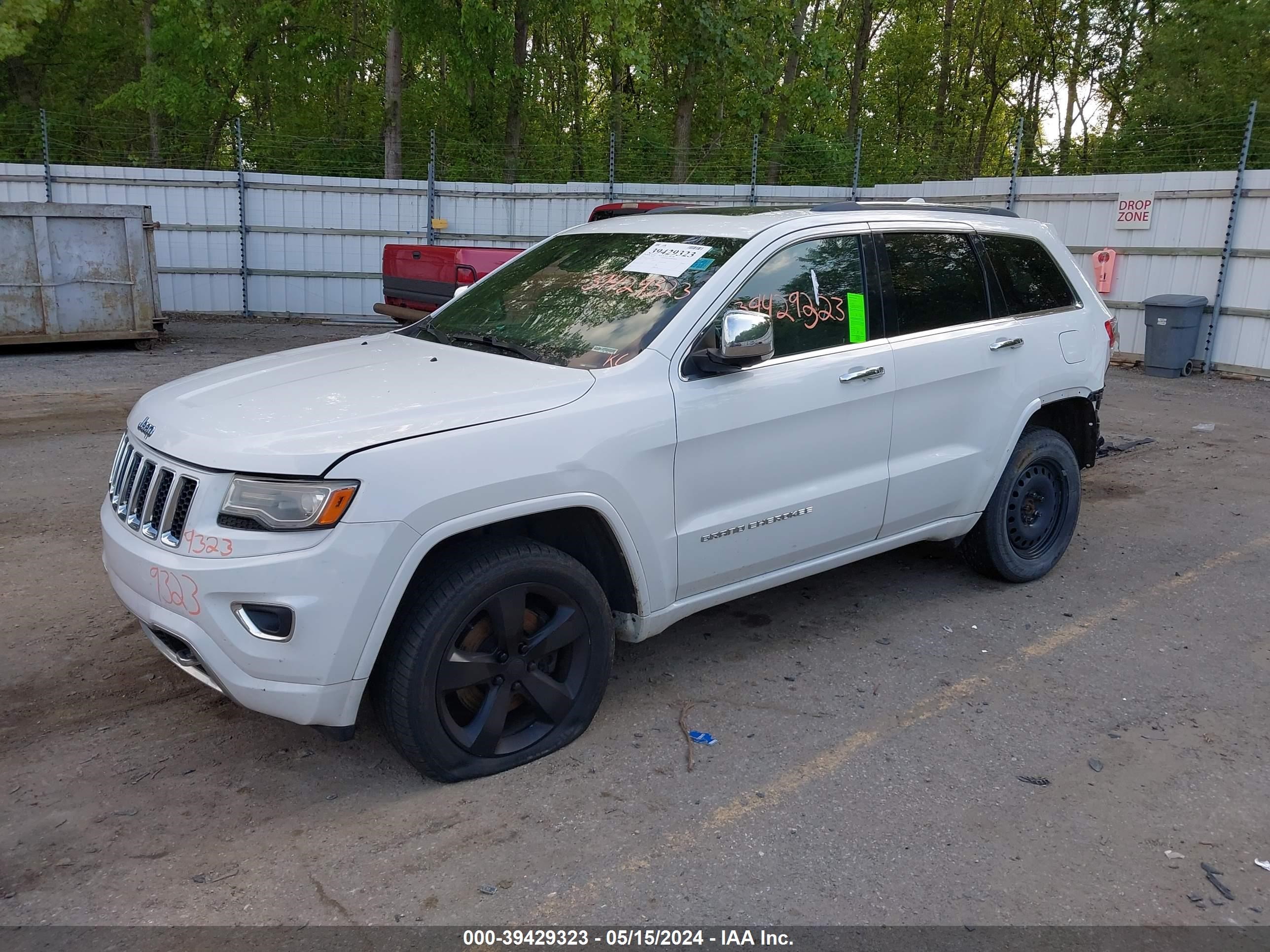 2014 Jeep Grand Cherokee Overland vin: 1C4RJFCT4EC105398