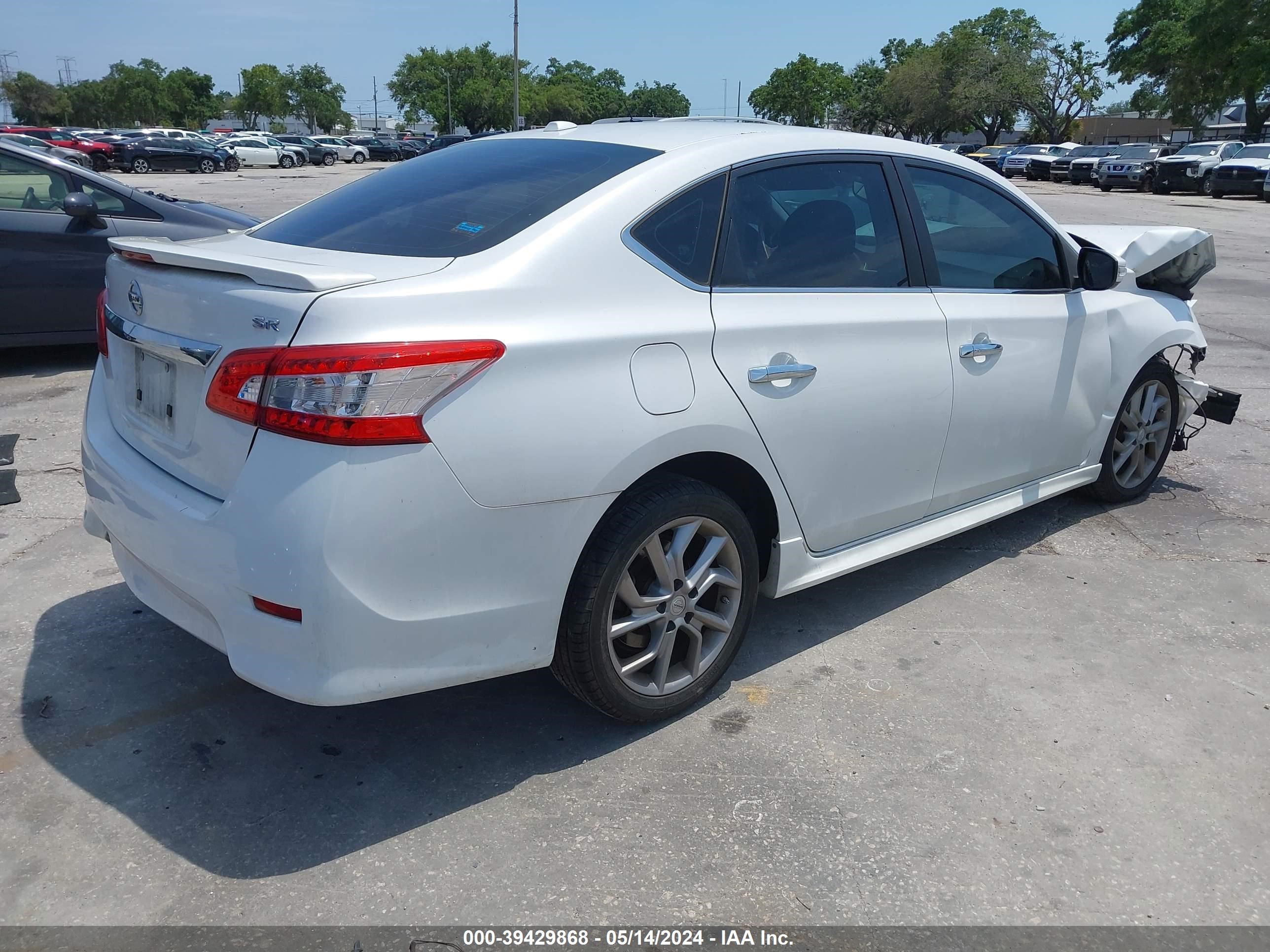 2015 Nissan Sentra Sr vin: 3N1AB7AP0FY266686