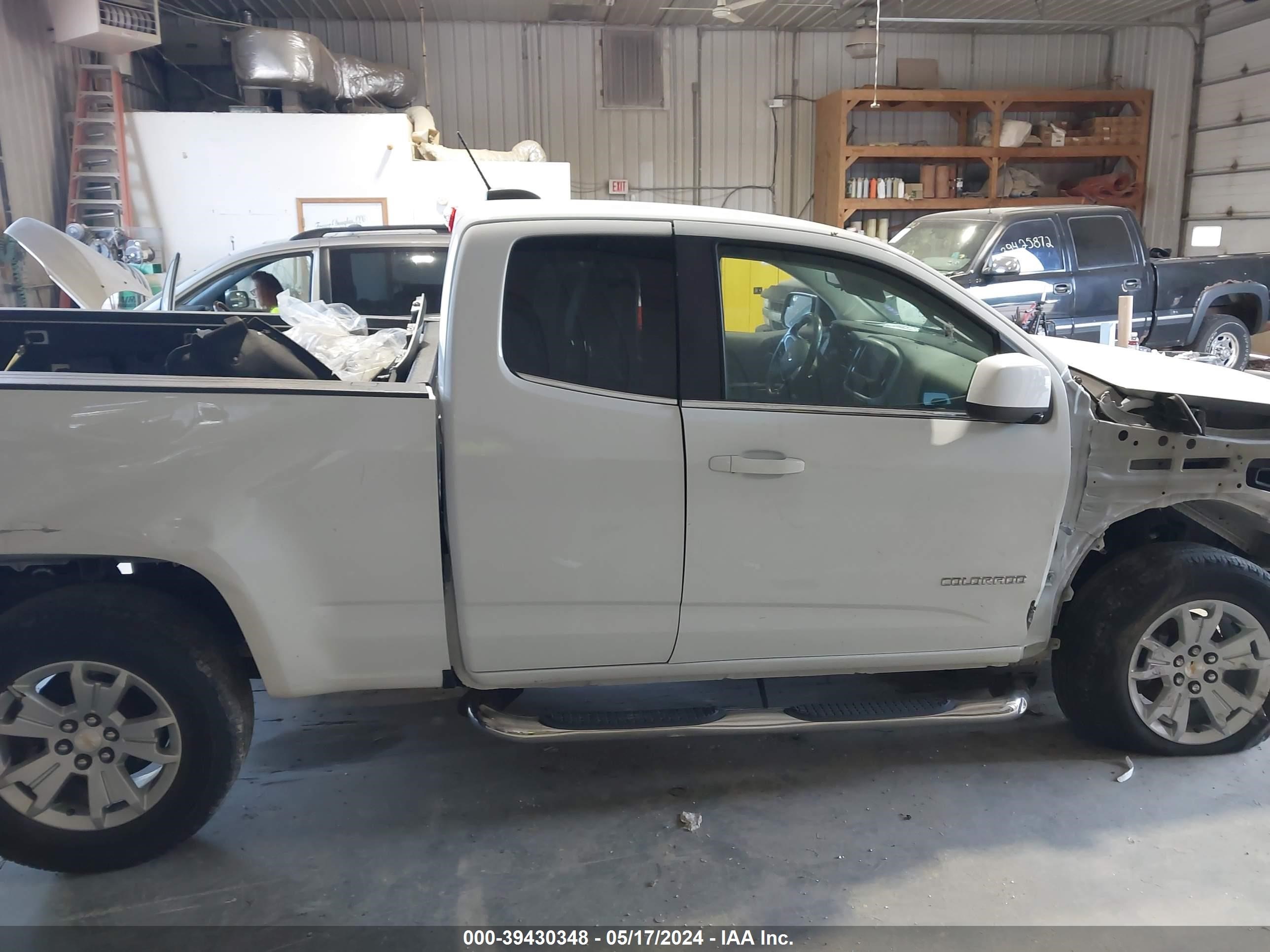 2018 Chevrolet Colorado Lt vin: 1GCHSCEA8J1237363