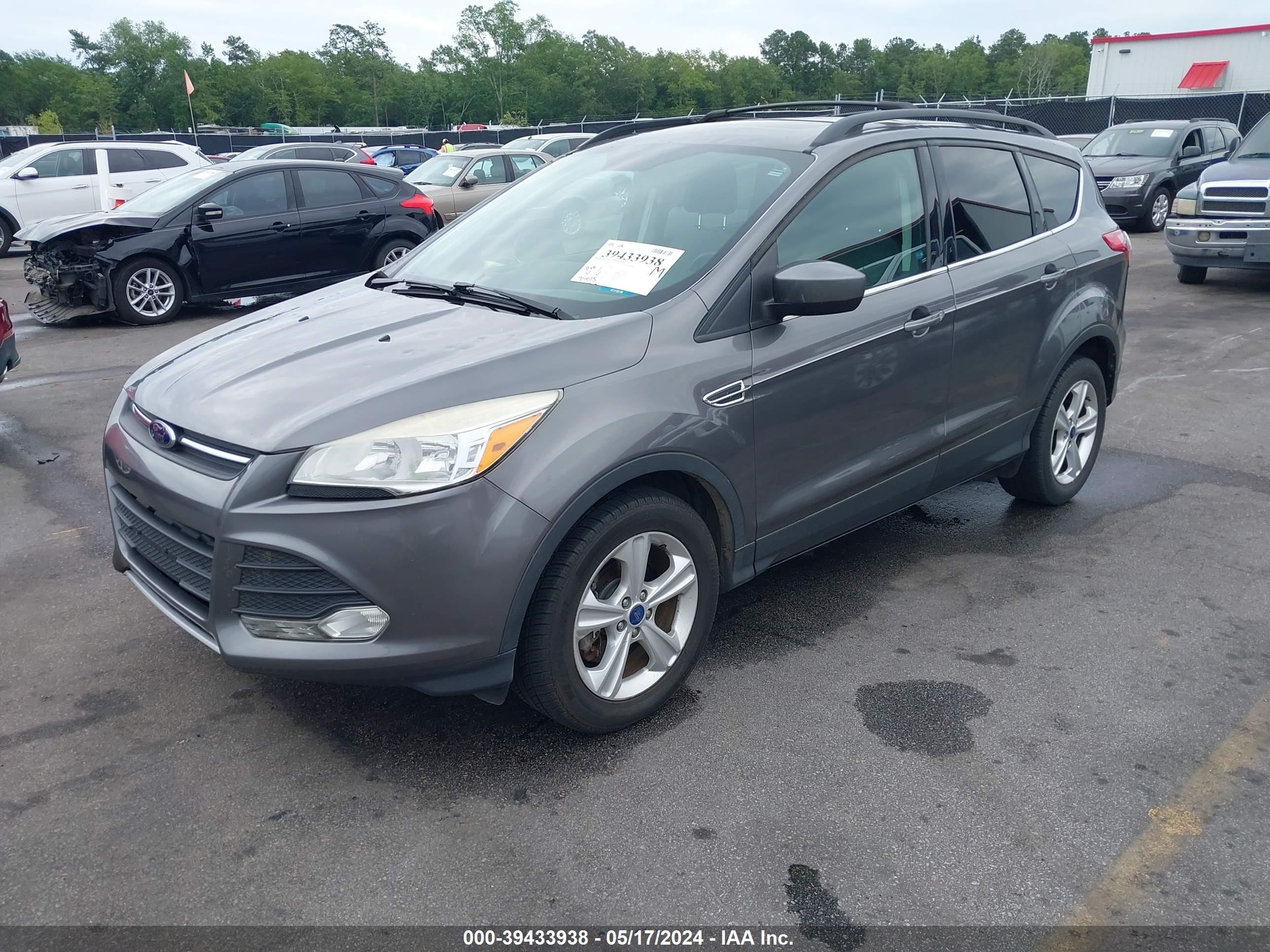 1FMCU9G97EUA43868 2014 Ford Escape Se